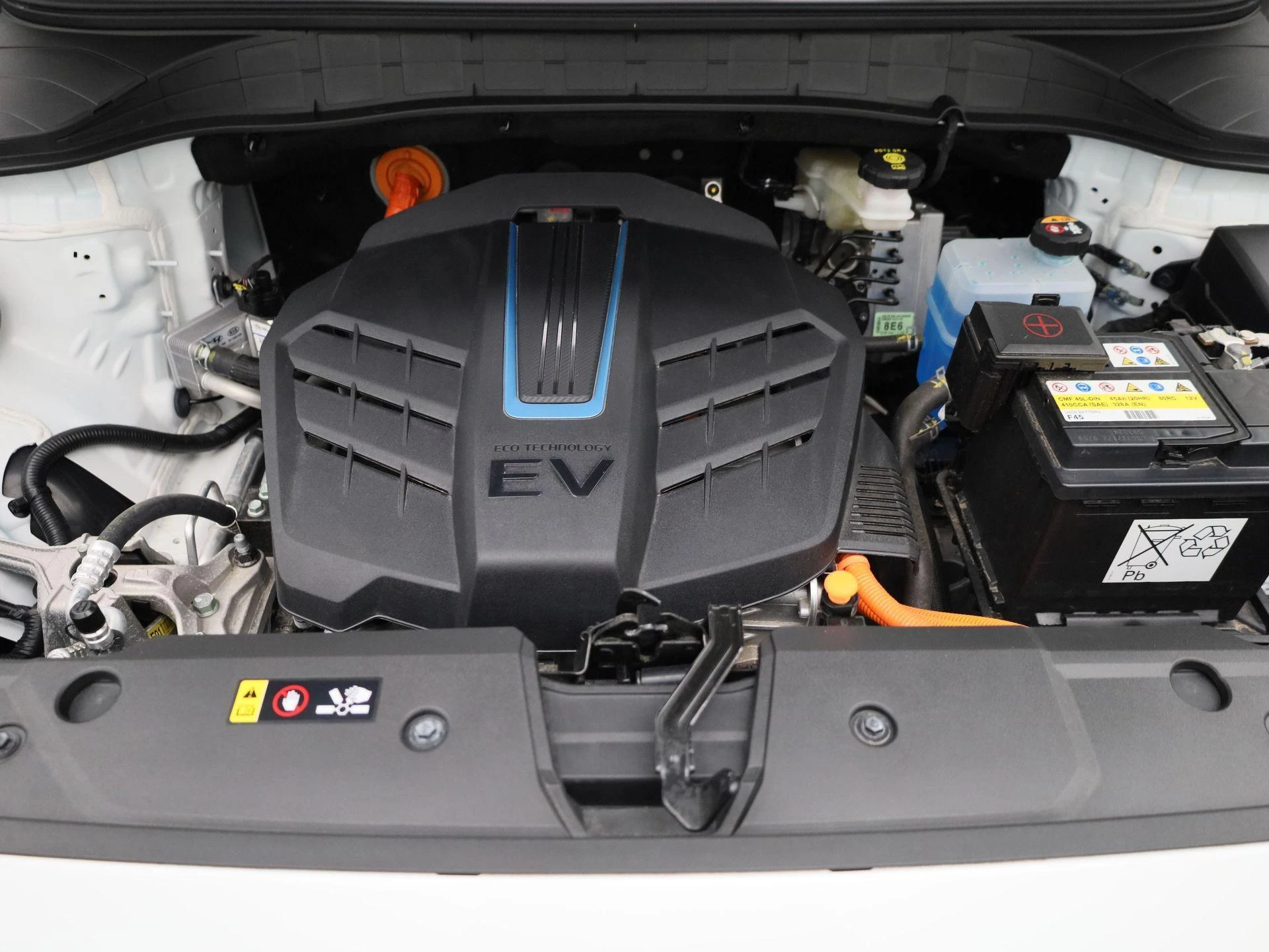 Hyundai-Kona-image-33