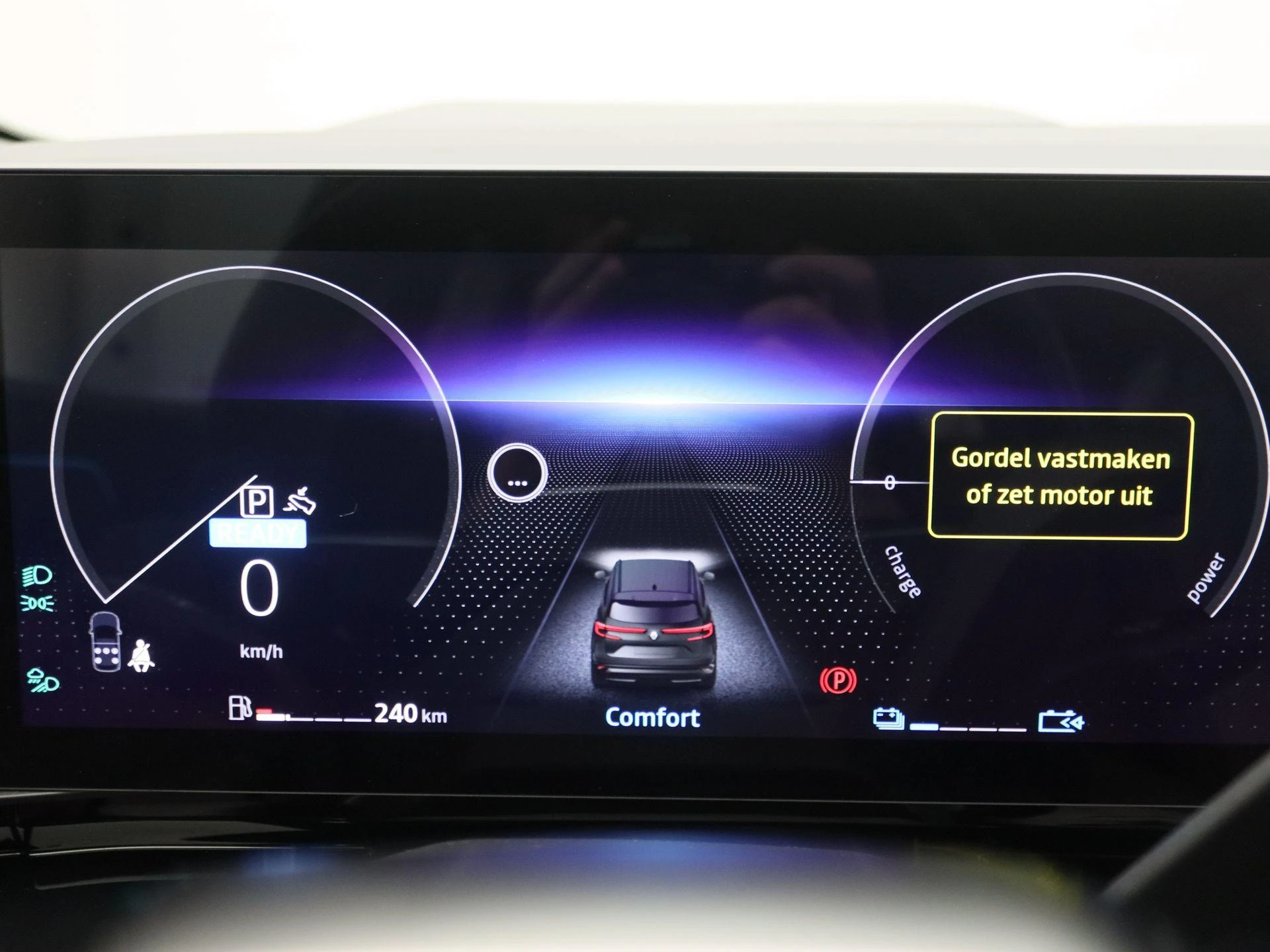 Renault Espace E-Tech full hybrid 200 iconic 7p.