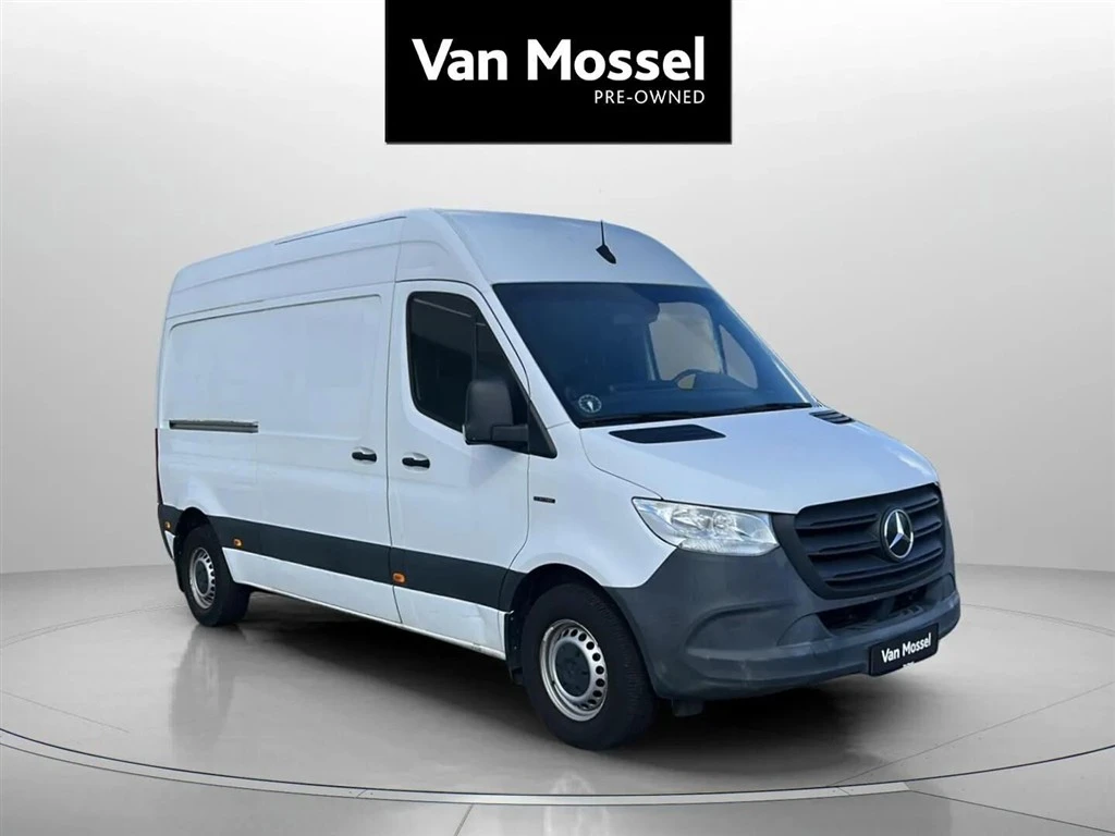 Mercedes-Benz-eSprinter-image-6