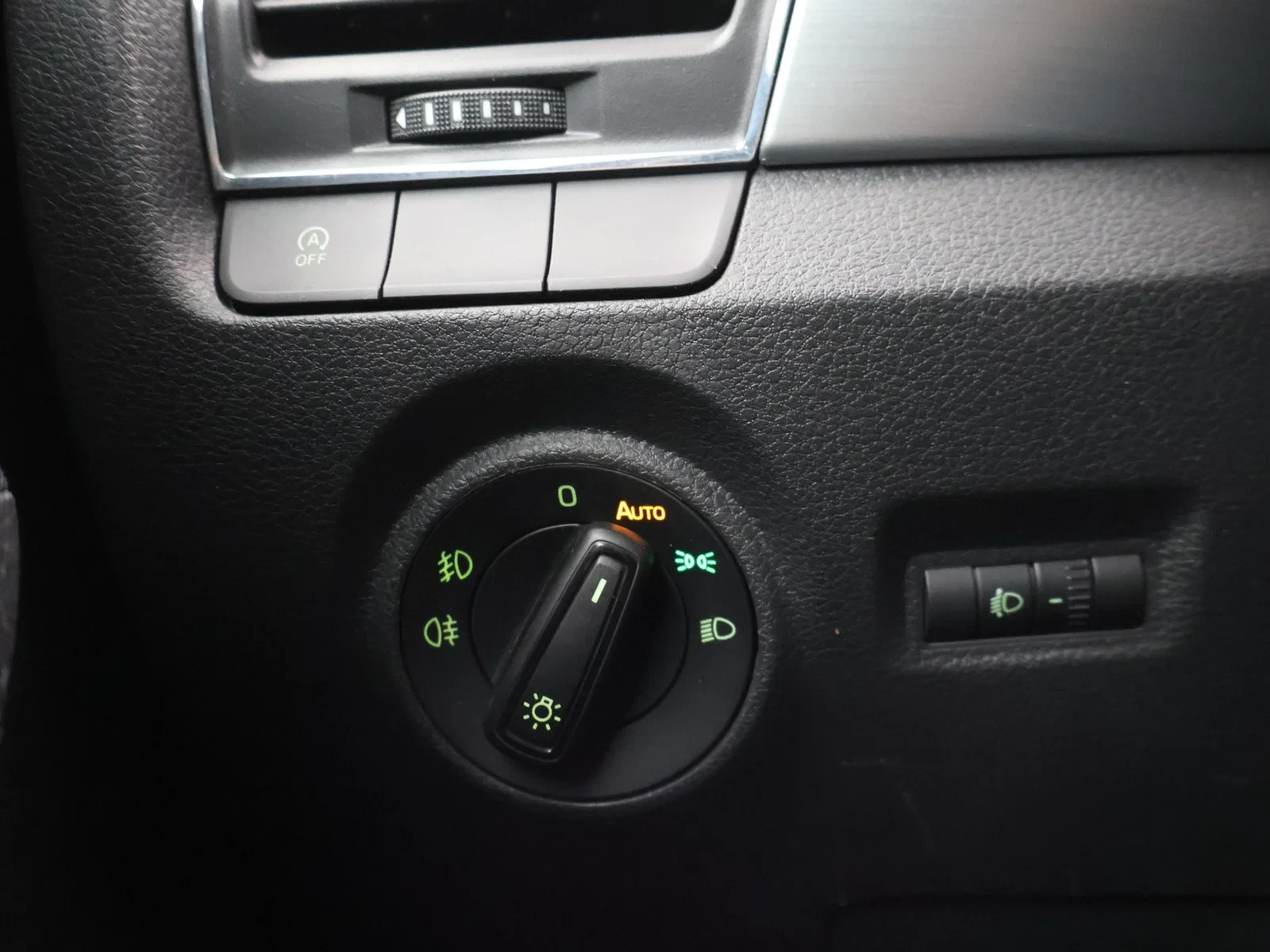 Škoda Fabia Combi Fabia Combi Ambition 1.0TSI 110PK *TREKHAAK*CRUISE CONTROL*BLTH*NAVI*...*