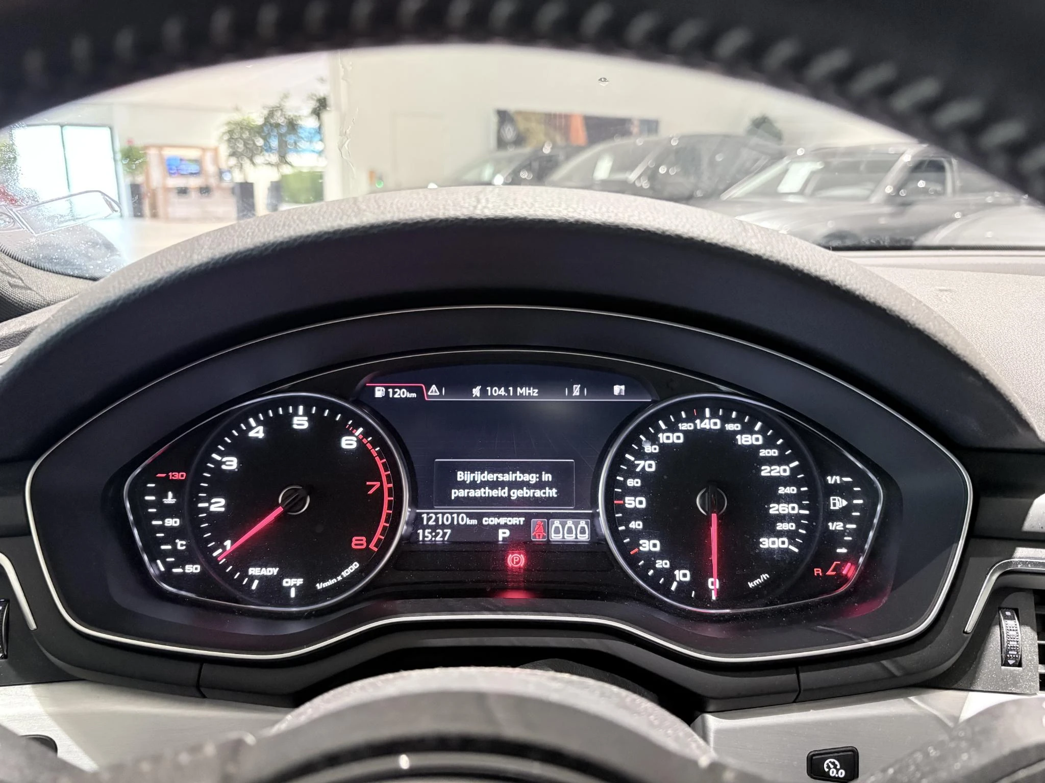 Audi-A4-image-14