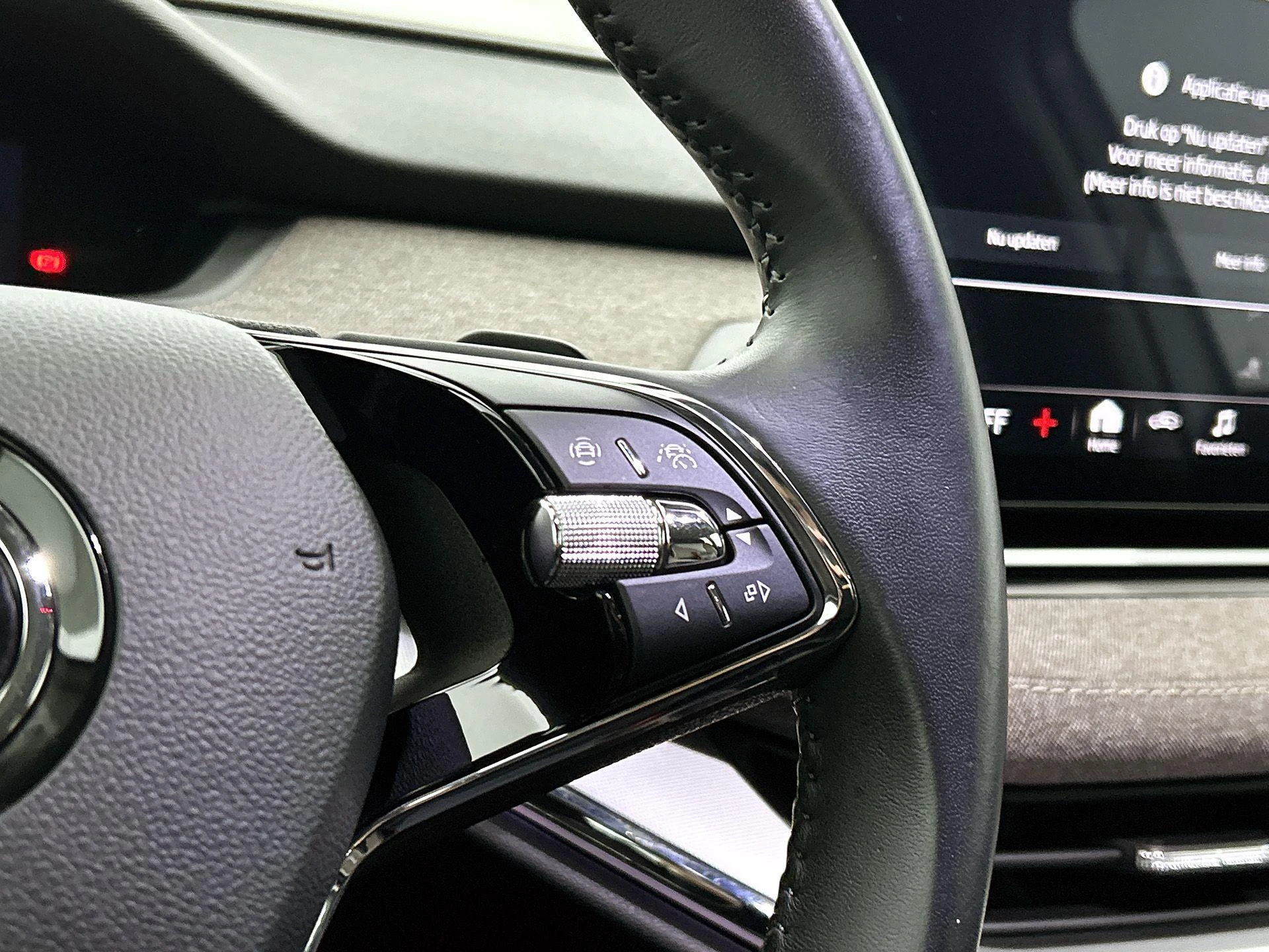 Škoda-Enyaq iV-image-5