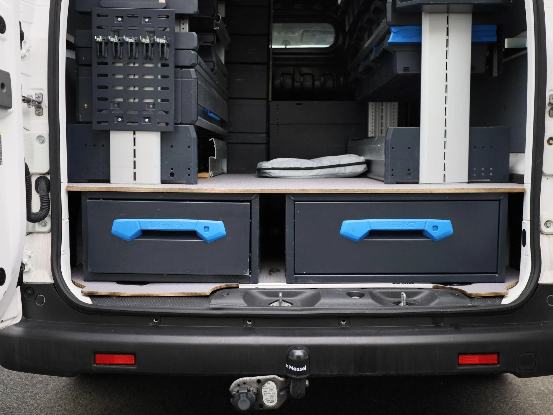 Nissan-e-NV200-image-18