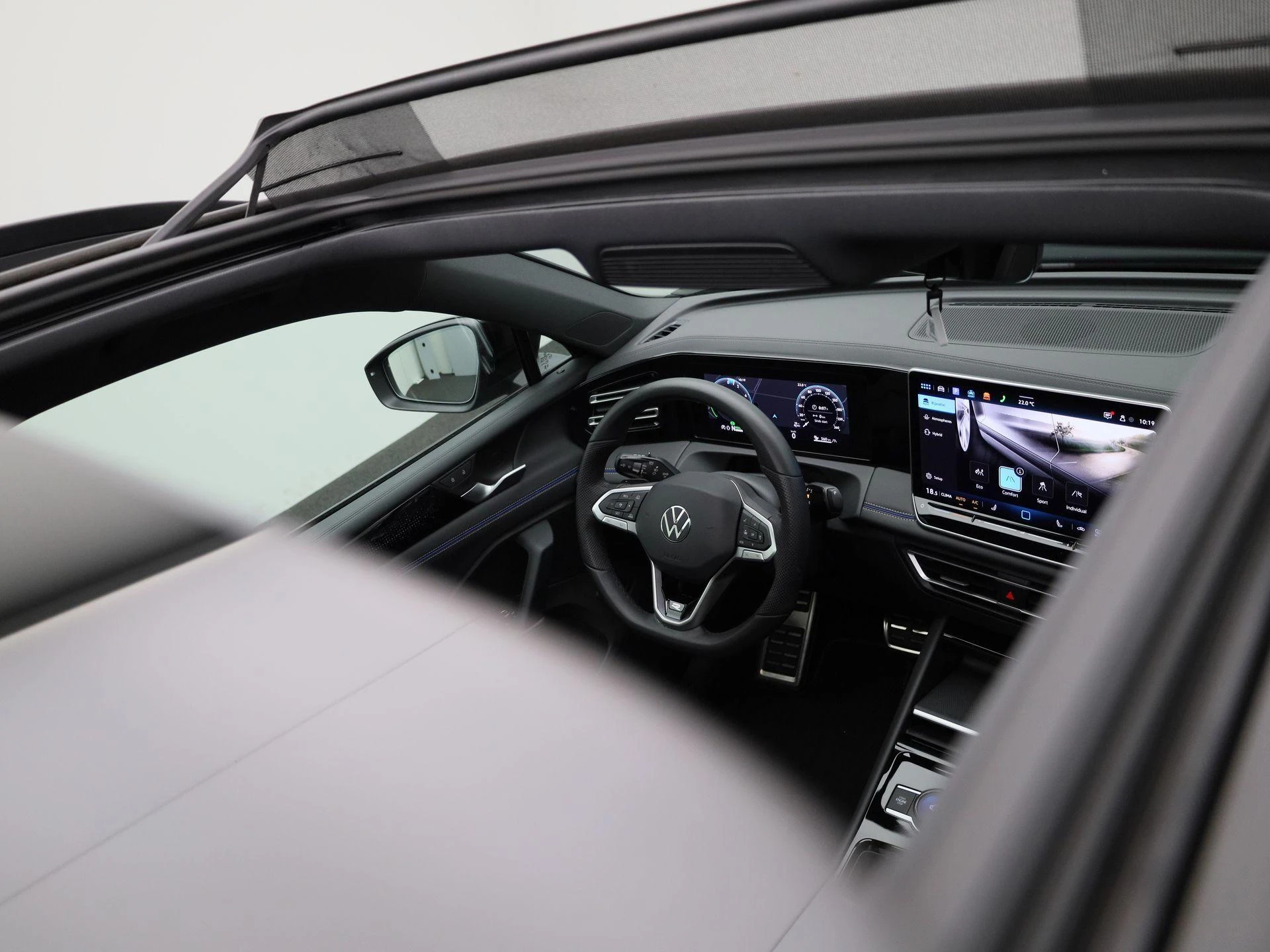 Volkswagen Tiguan 1.5 eHybrid R-Line Edition 204 PK|