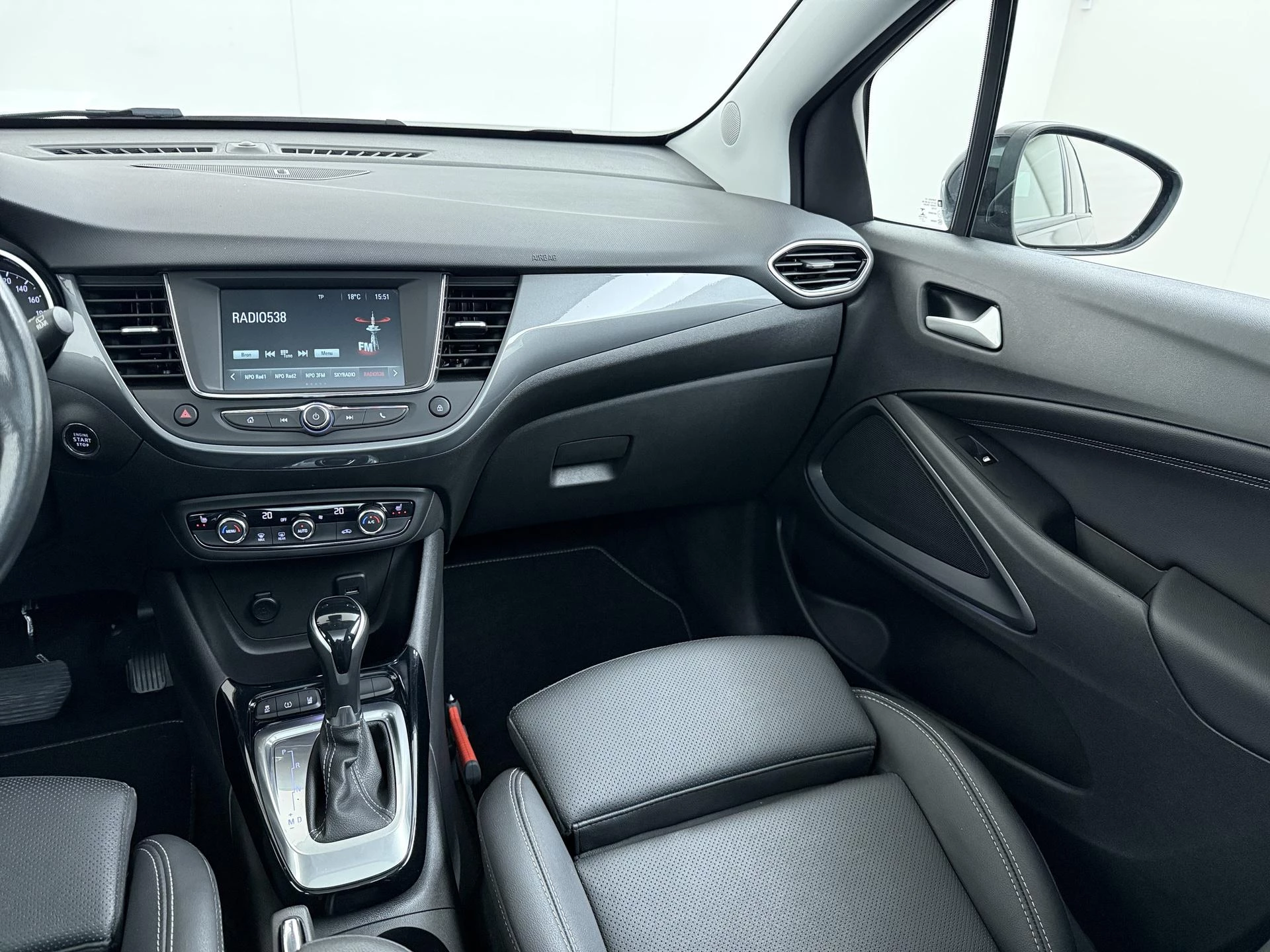 Opel-Crossland-image-16