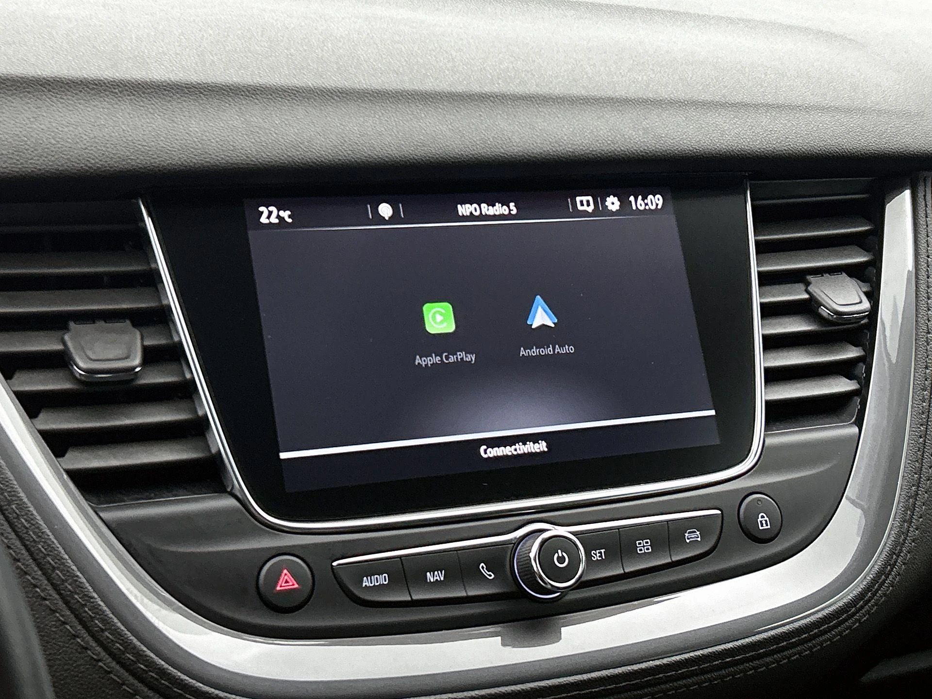 Opel Grandland X 1.2 Turbo Business Executive