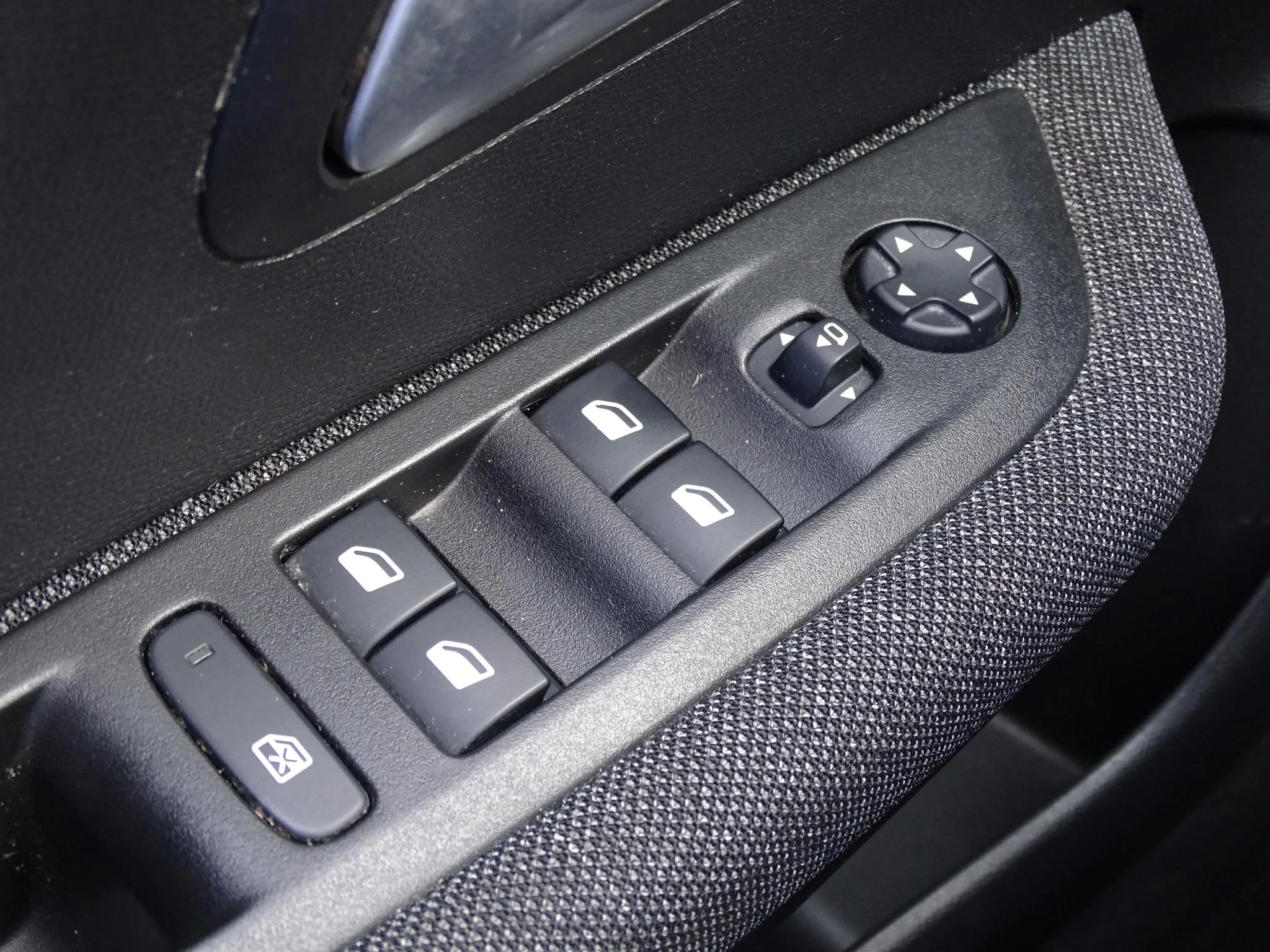 Peugeot-208-image-11