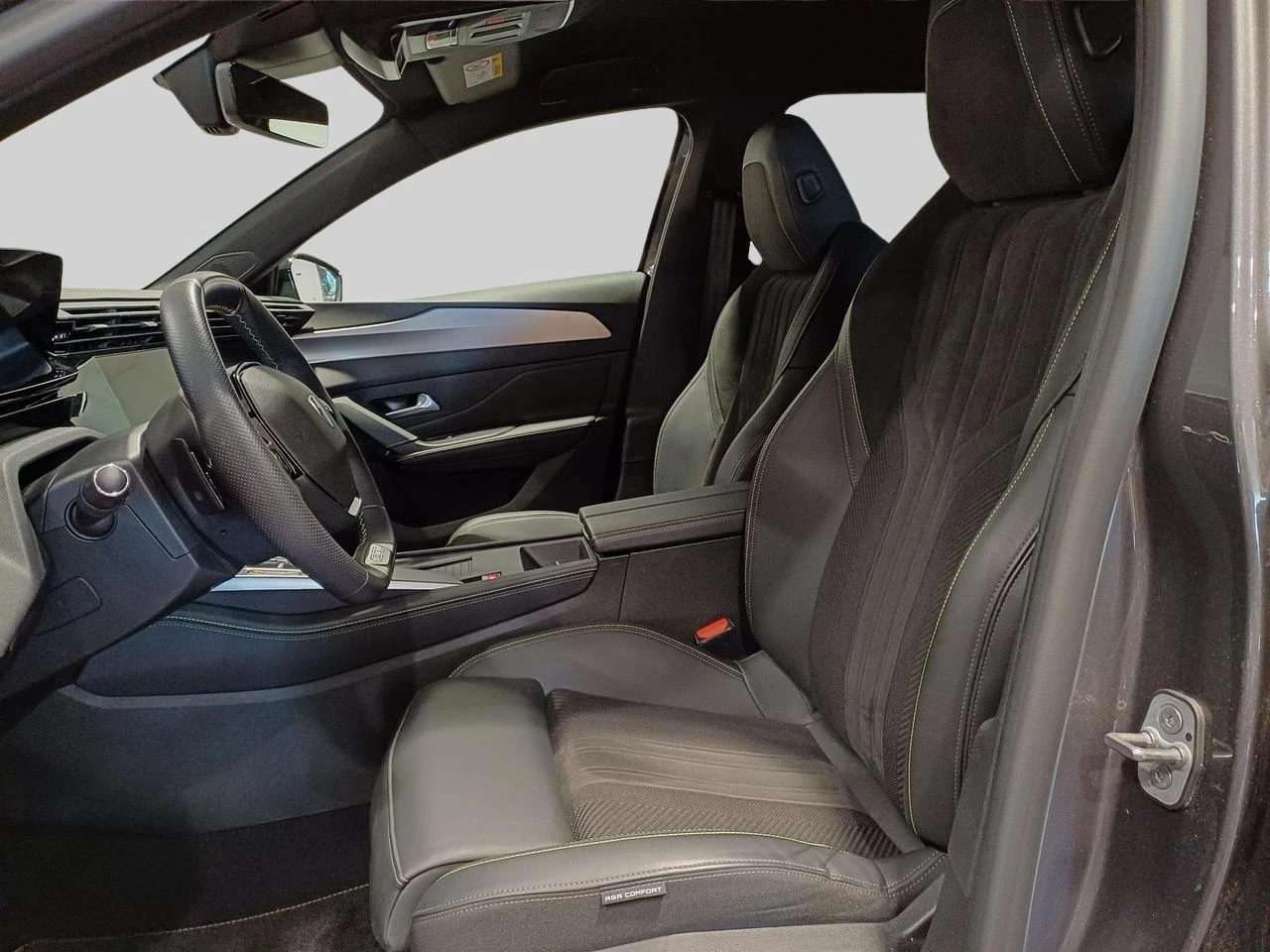 Peugeot 308 SW 1.6 Hybrid 225 S&S EAT8 GT
