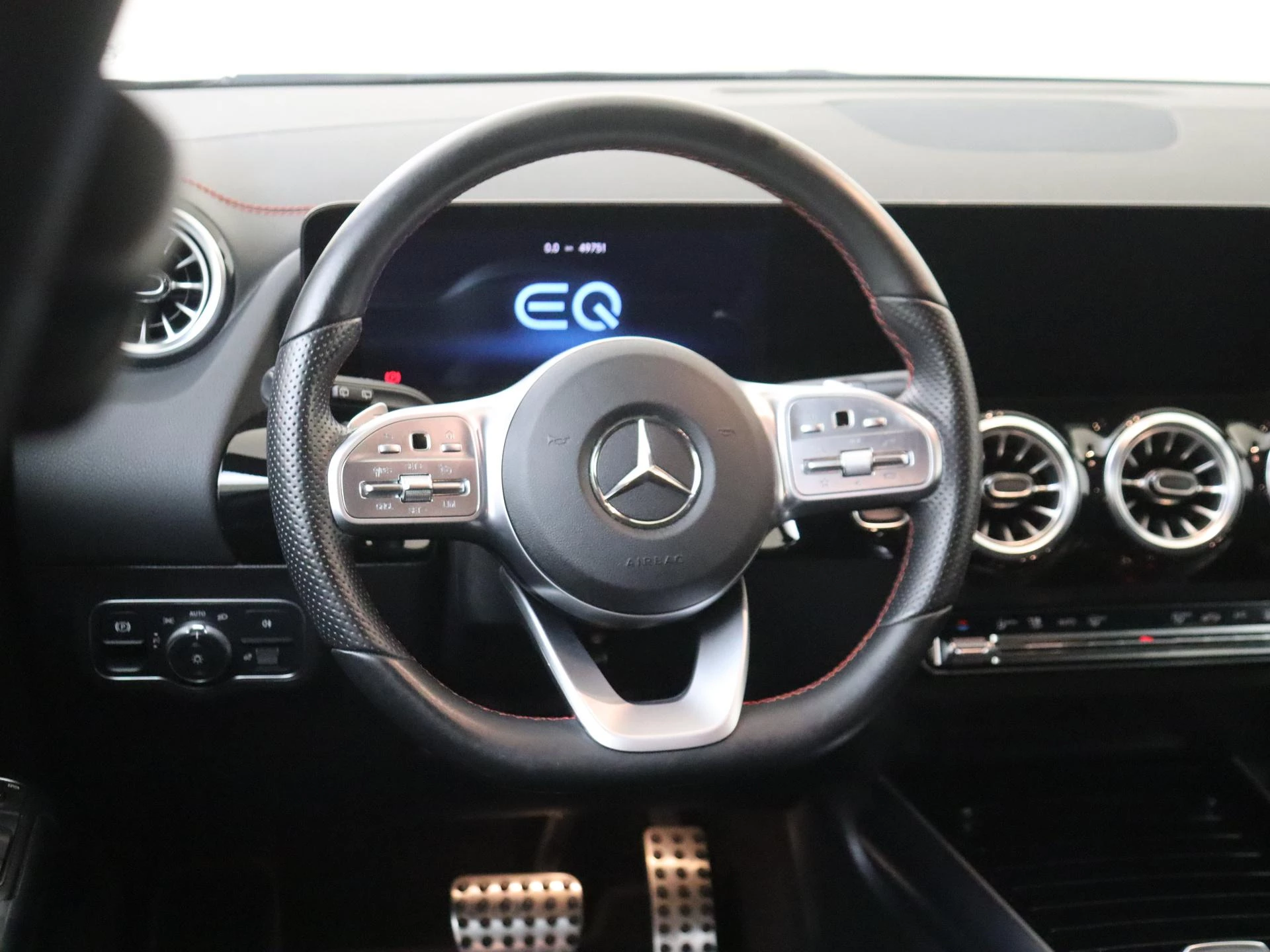 Mercedes-Benz Eqa