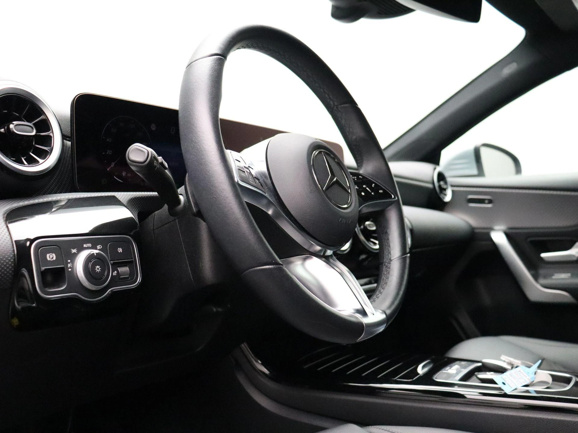 Mercedes-Benz-Classe A-image-11