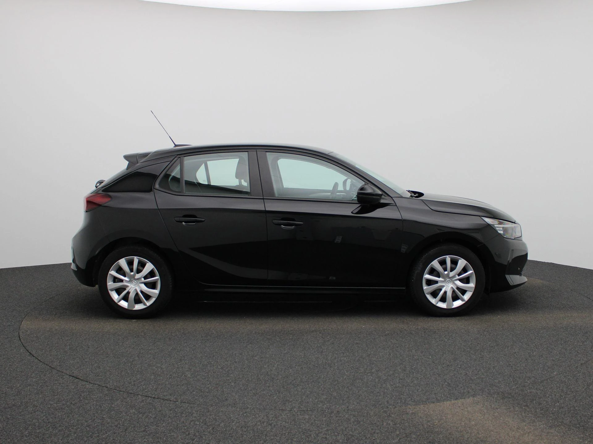 Opel-Corsa-image-5