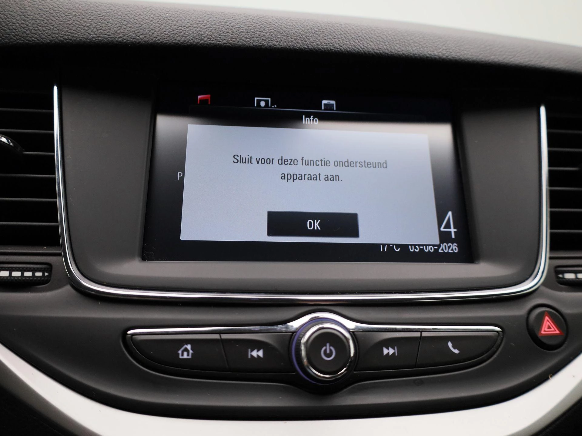 Opel-Astra-image-16