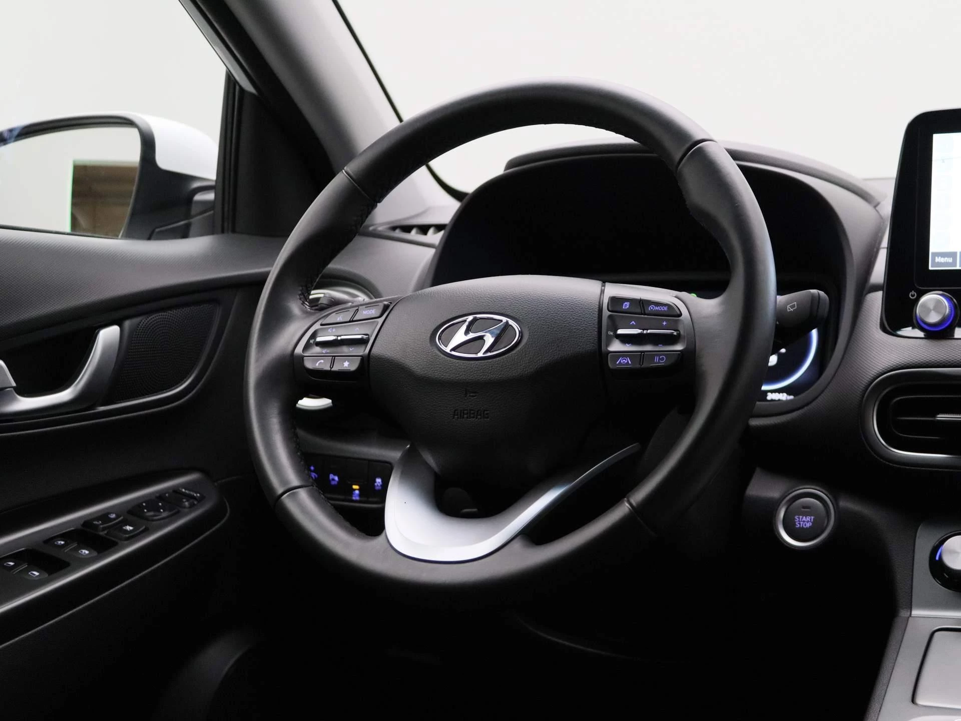 Hyundai-Kona-image-32