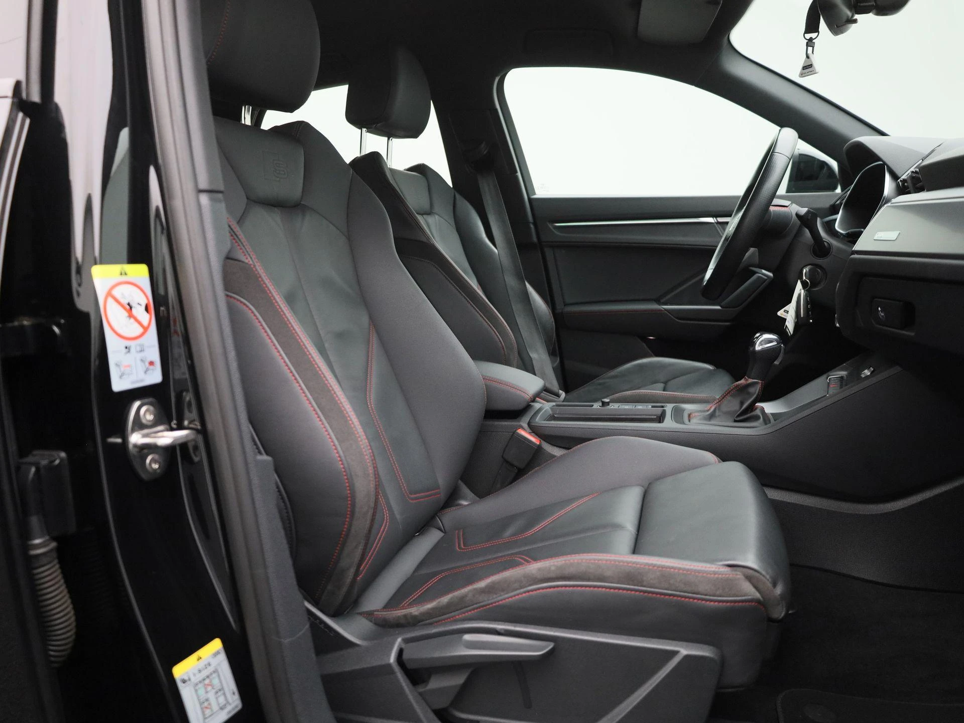 Audi-Q3-image-36