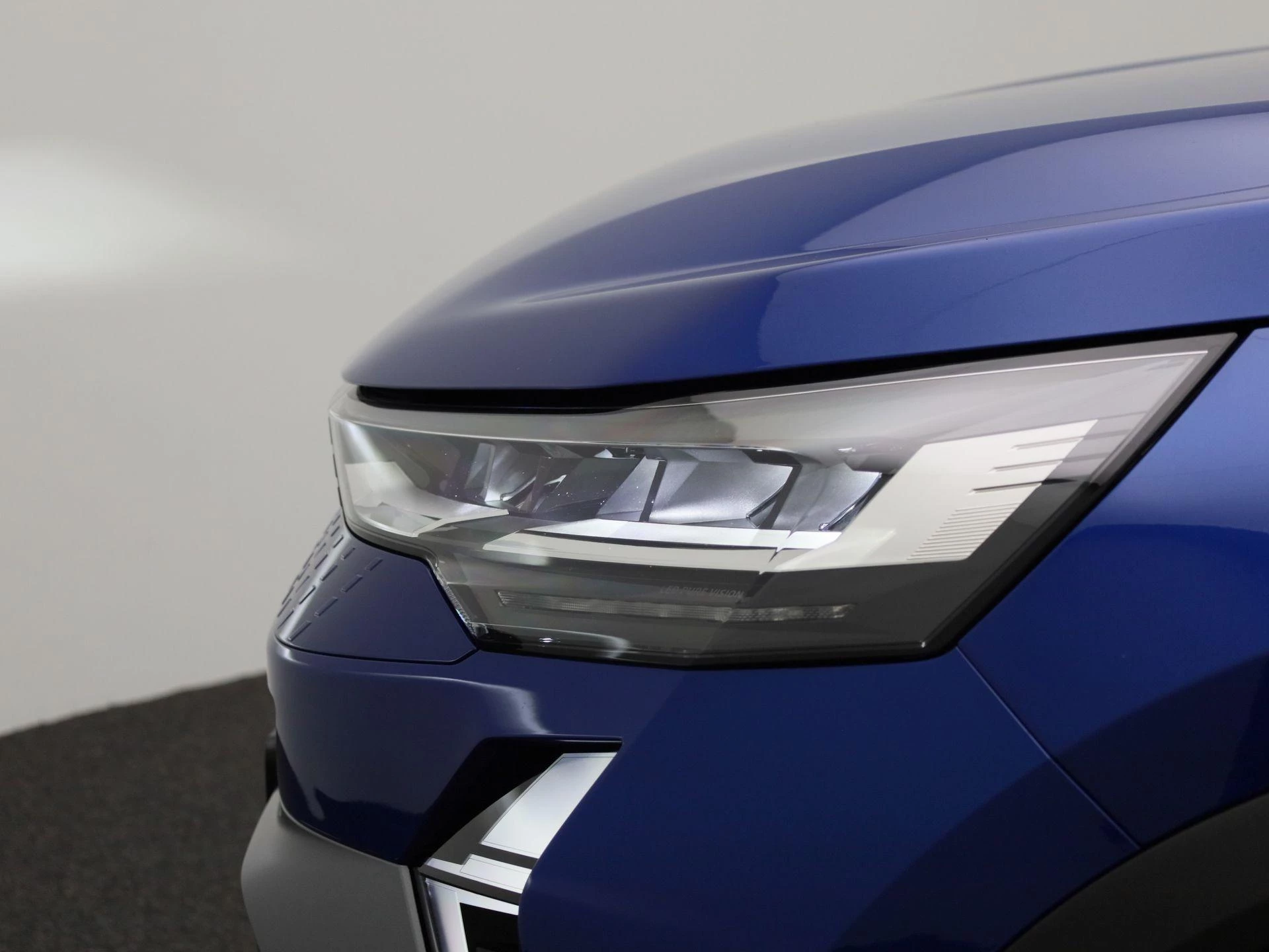 Renault-Captur-image-12