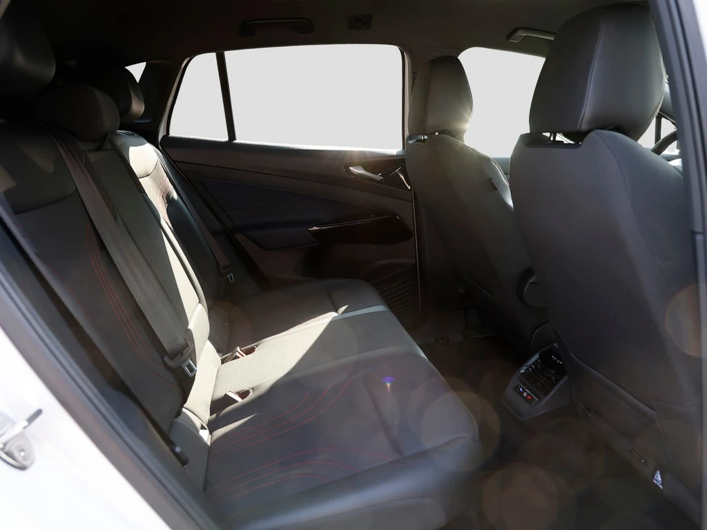 Volkswagen-ID.4-image-7