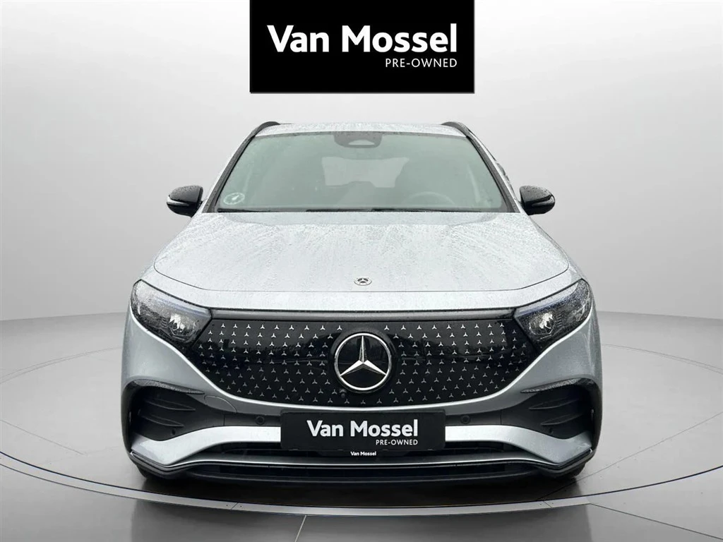 Mercedes-Benz-EQA-image-1