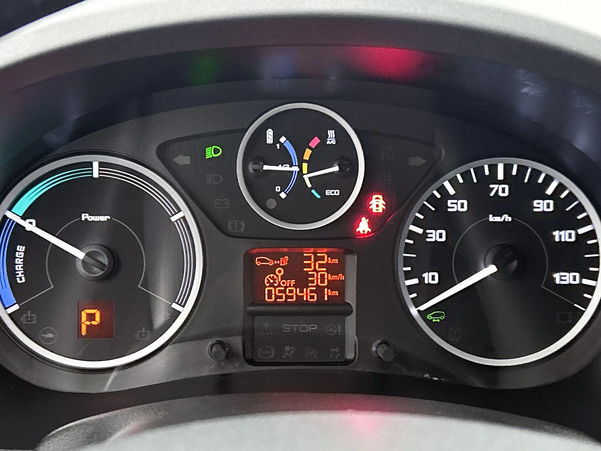 Peugeot e-Partner Tepee Electric Allure