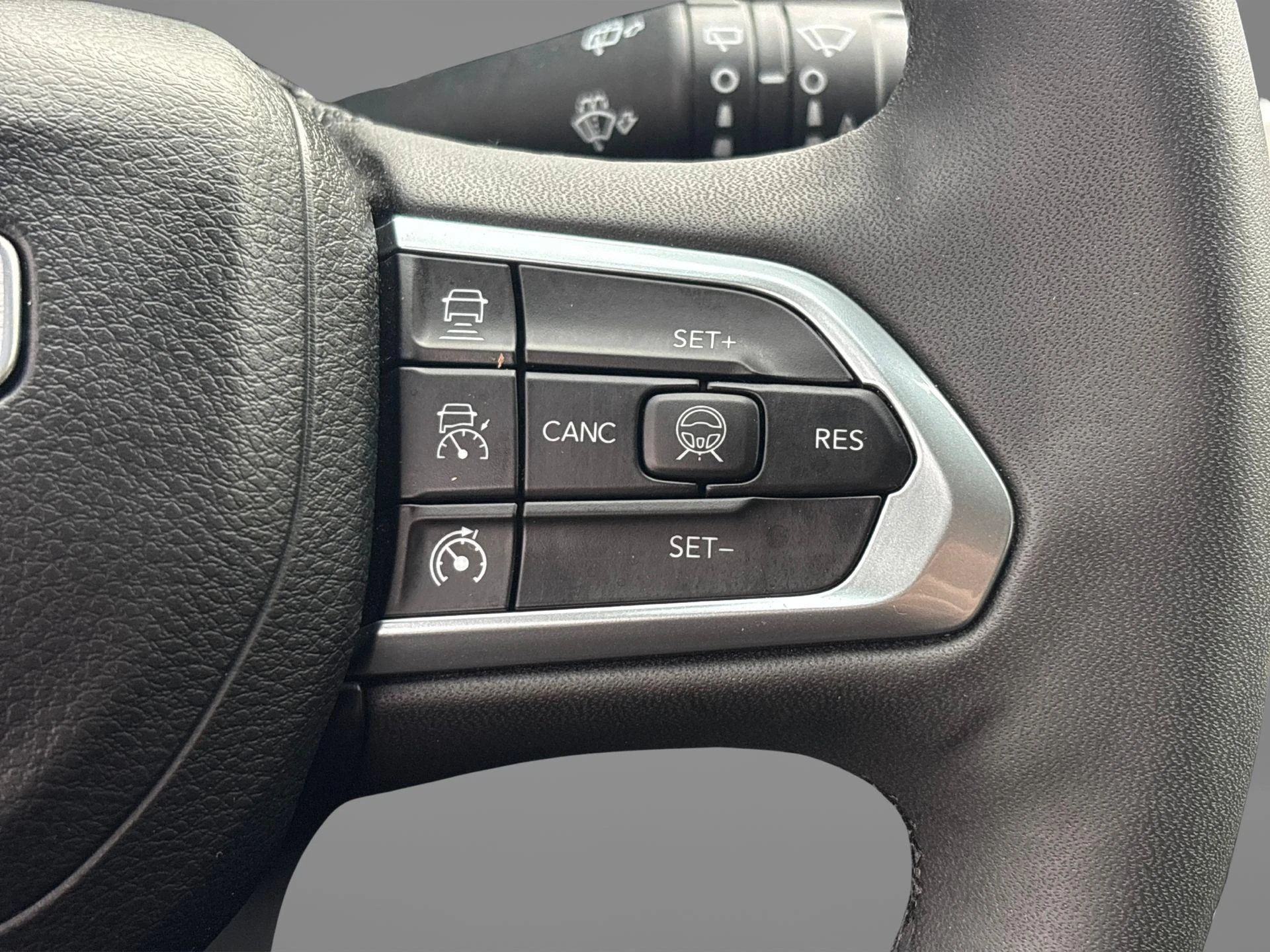 Jeep-Compass-image-11