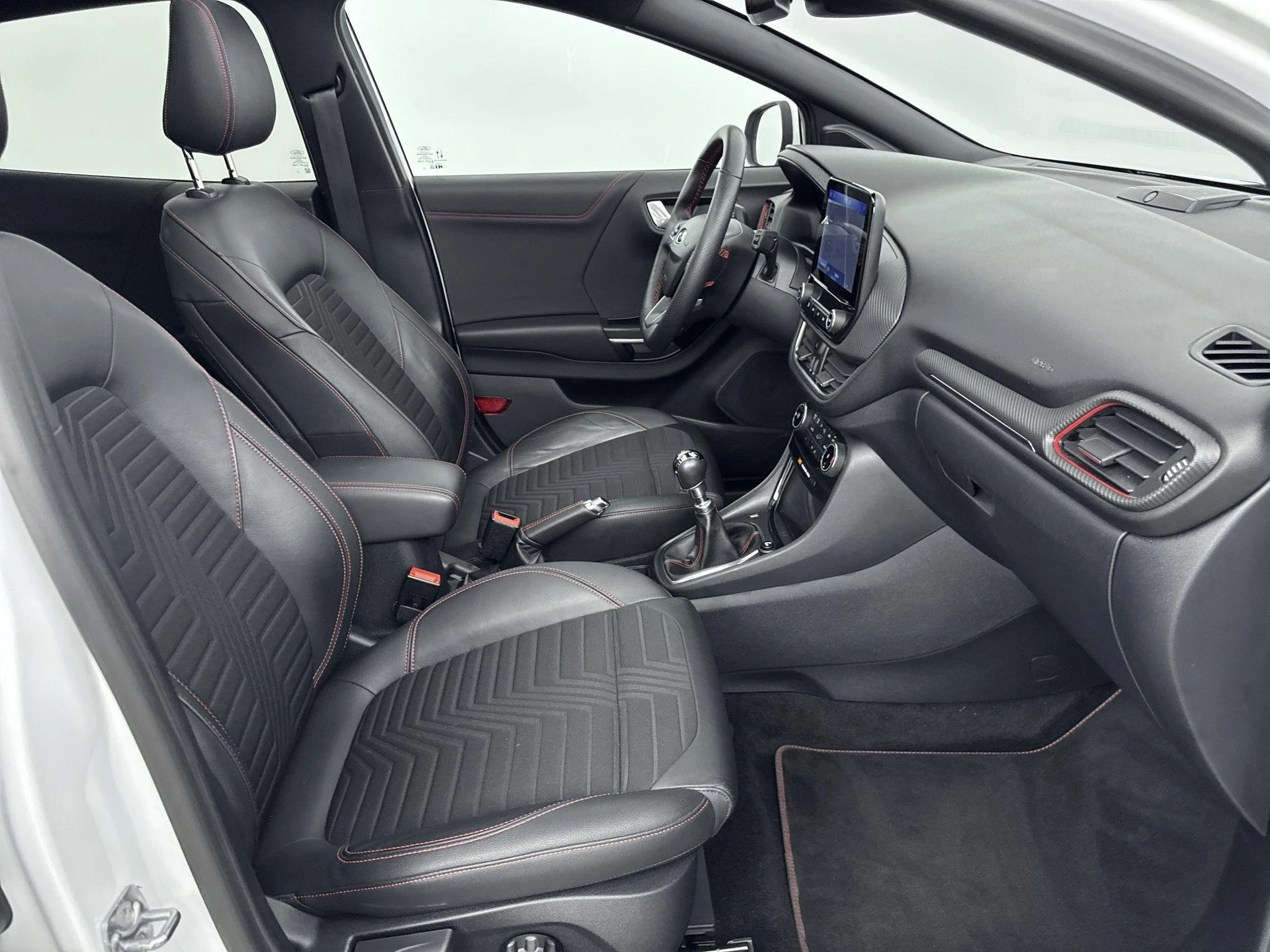Ford-Puma-image-30