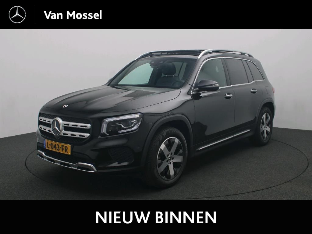 Mercedes-Benz-GLB-image-0