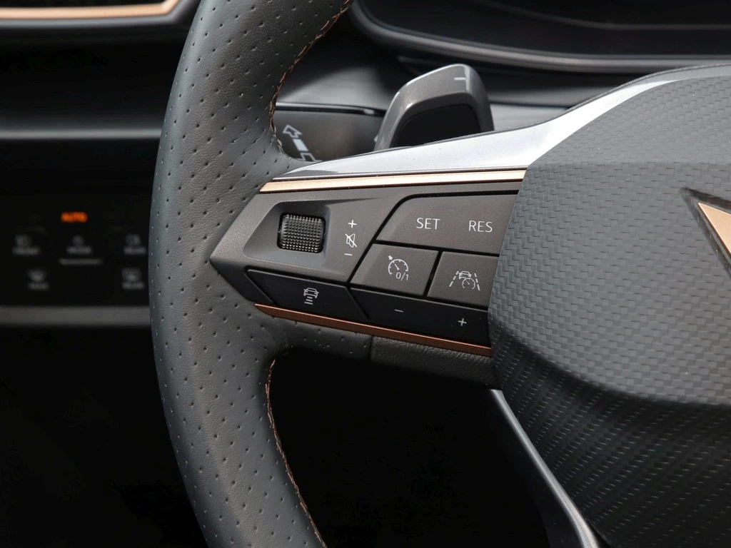 SEAT-Leon-image-17