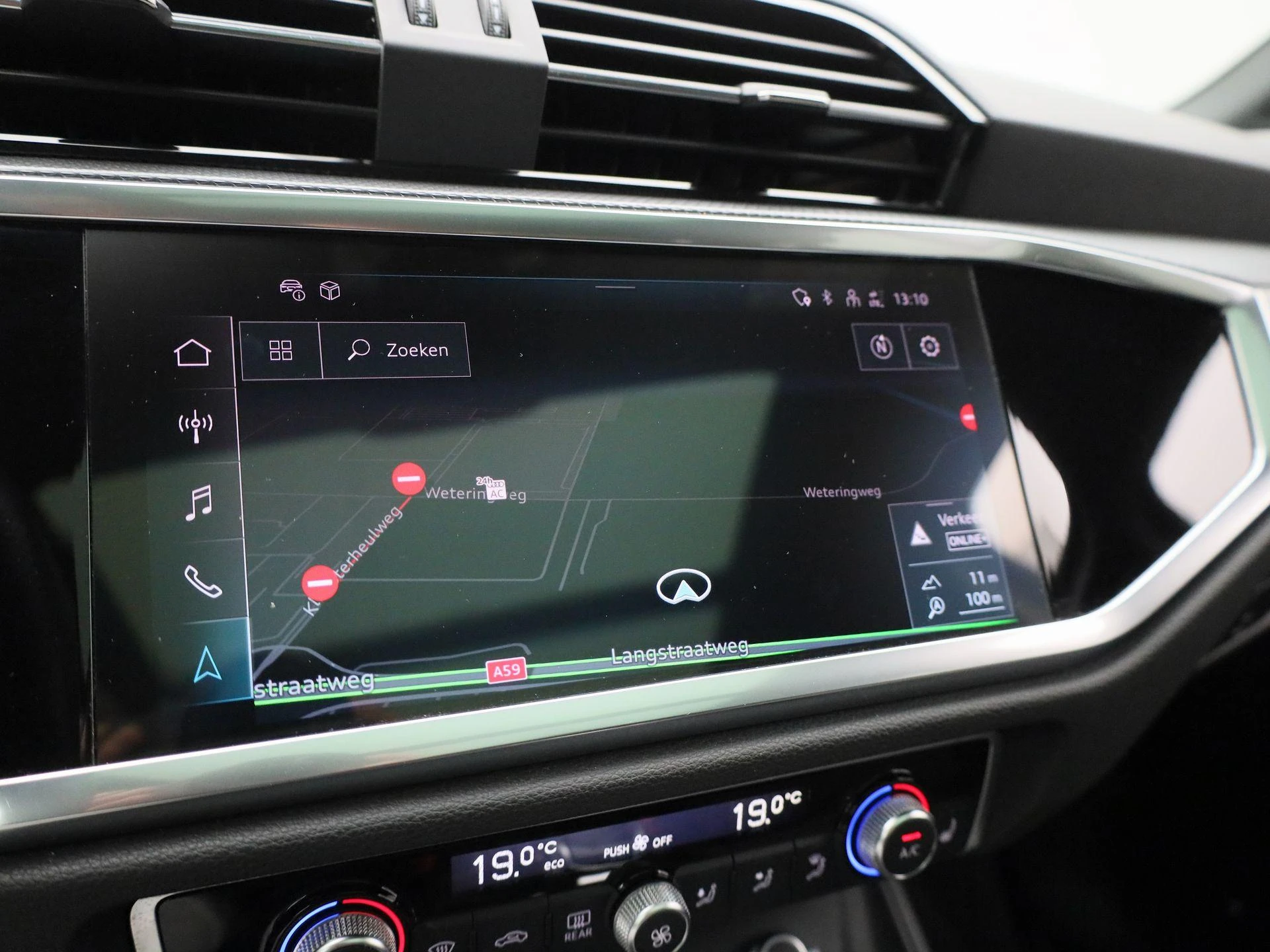 Audi-Q3-image-27