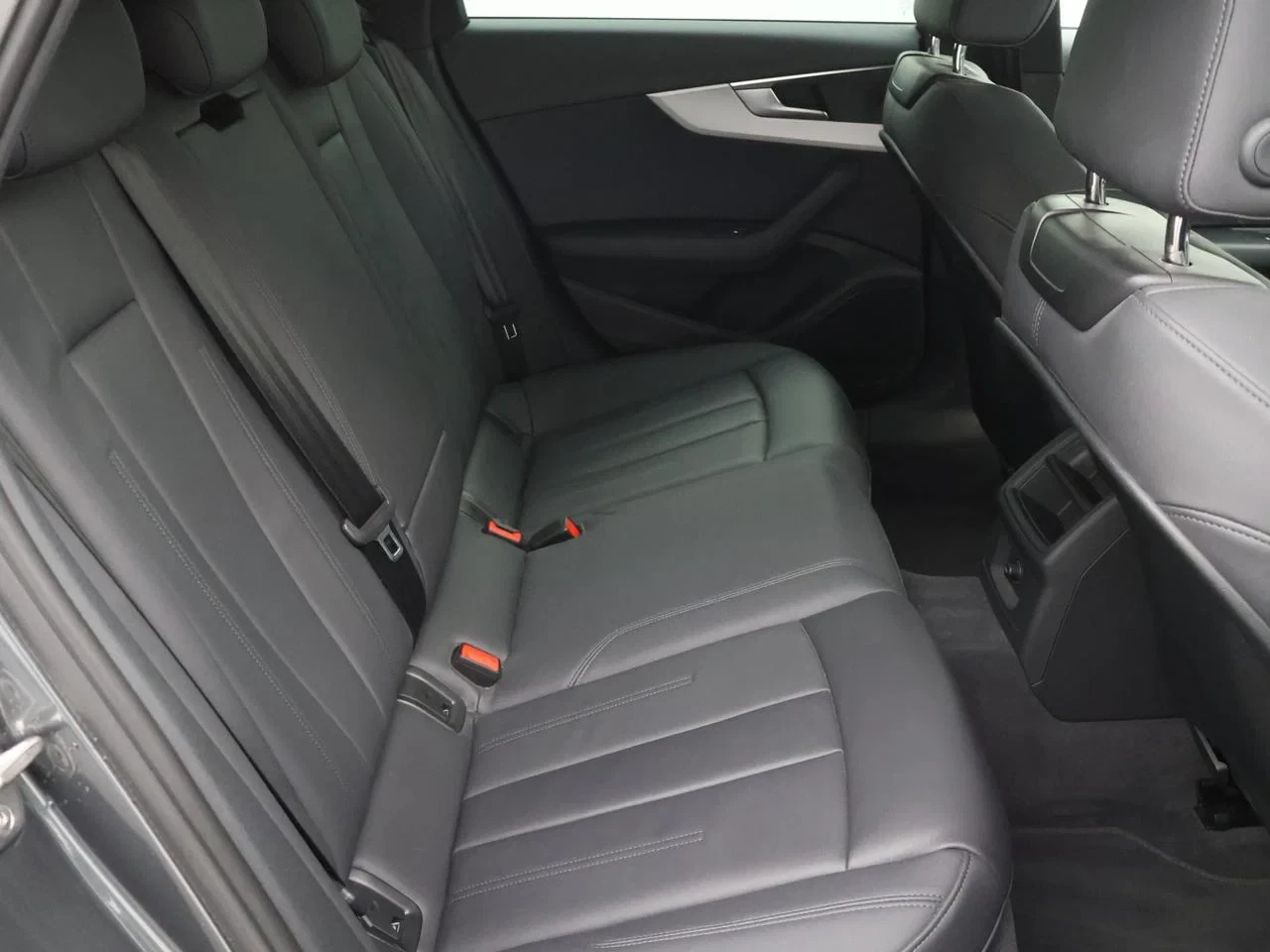 Audi-A4-image-7