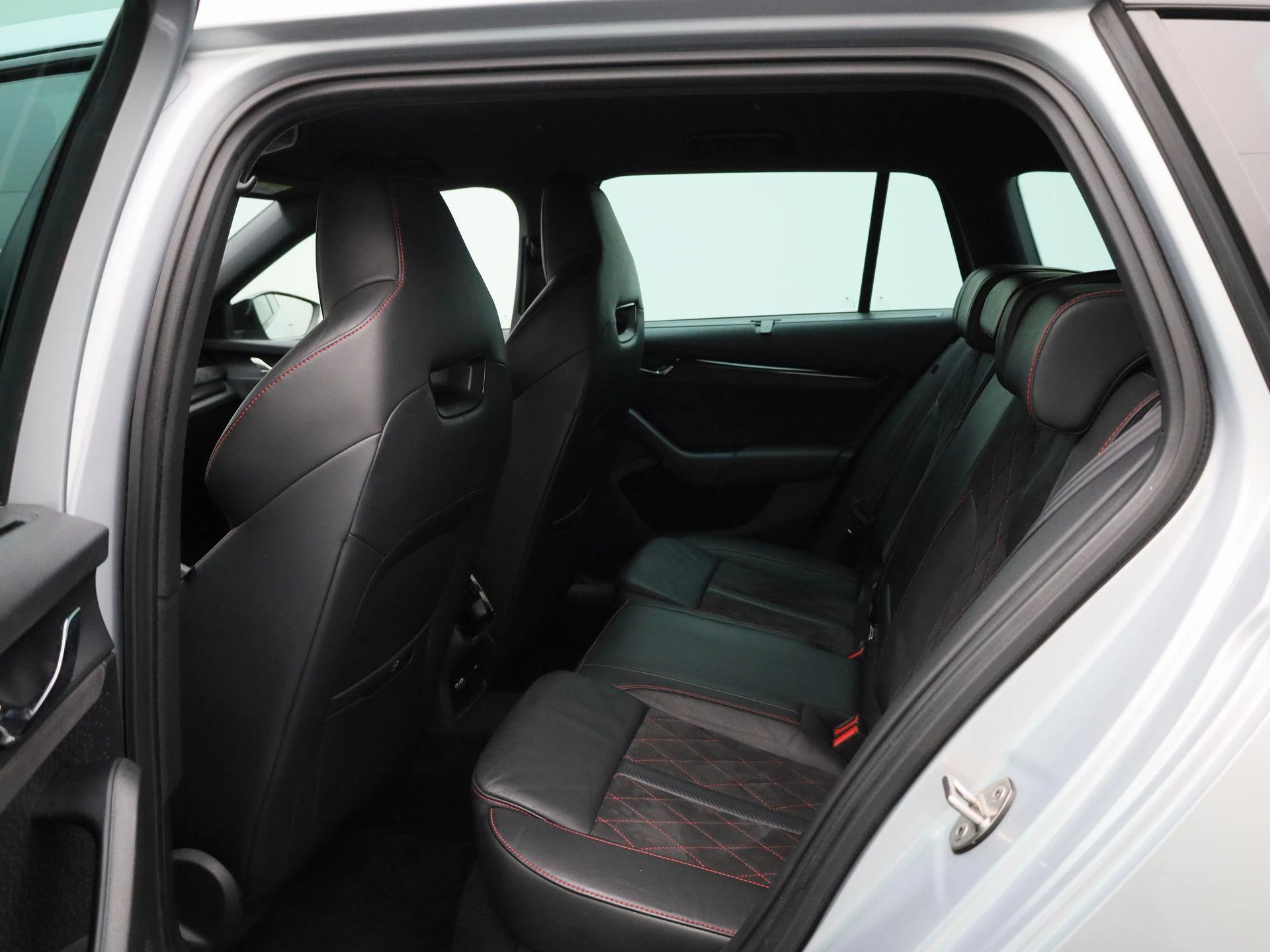 Škoda-Octavia-image-9