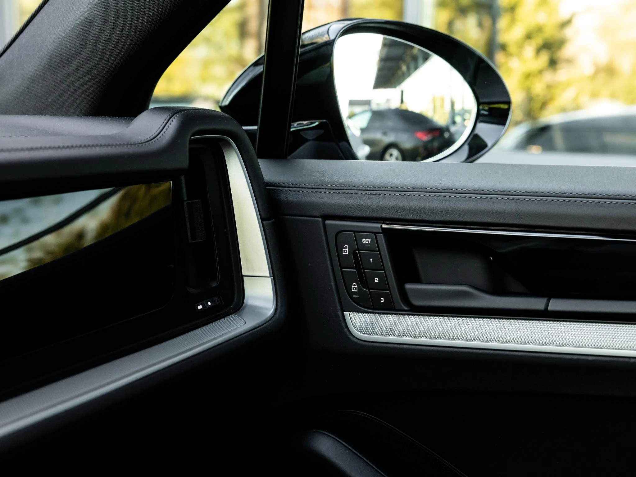 Porsche-Cayenne-image-56