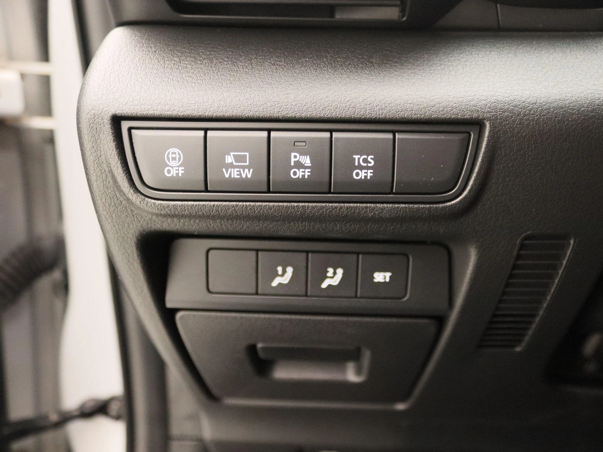 Mazda-MX-30-image-20