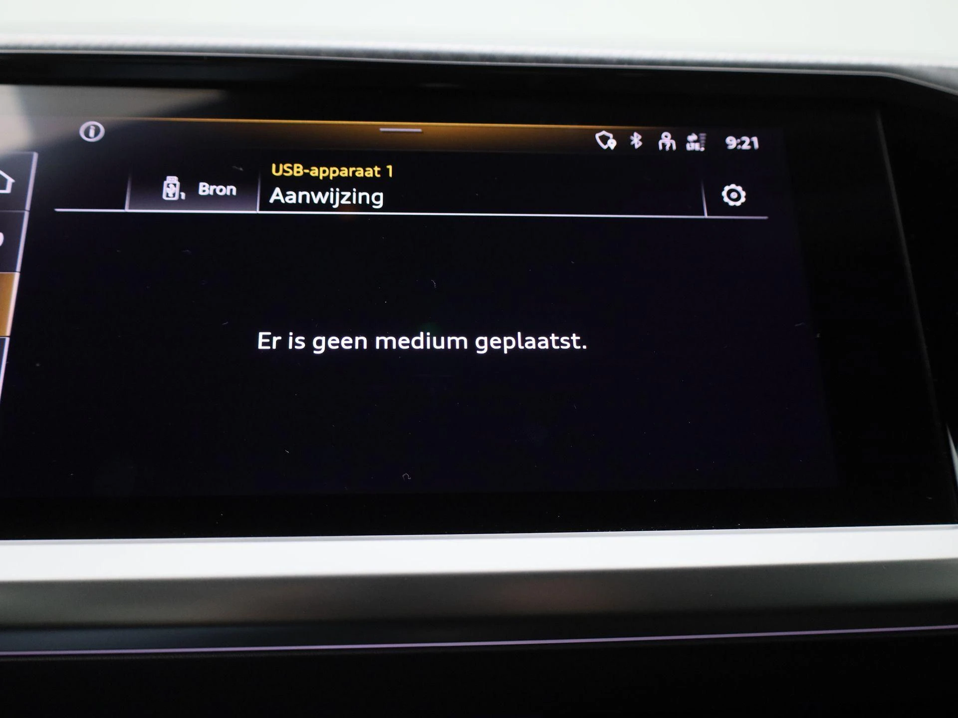 Audi-Q4 e-tron-image-22