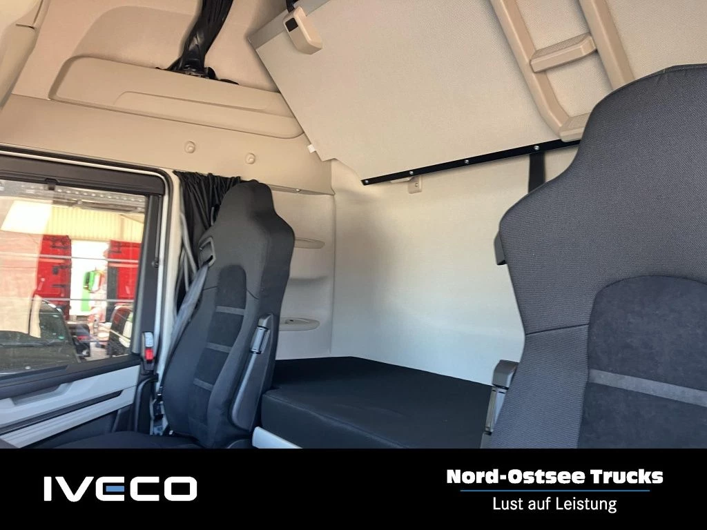 Iveco S-Way AS 440 S 58 T/FP Sattel AHK AUT Bel.Sitz