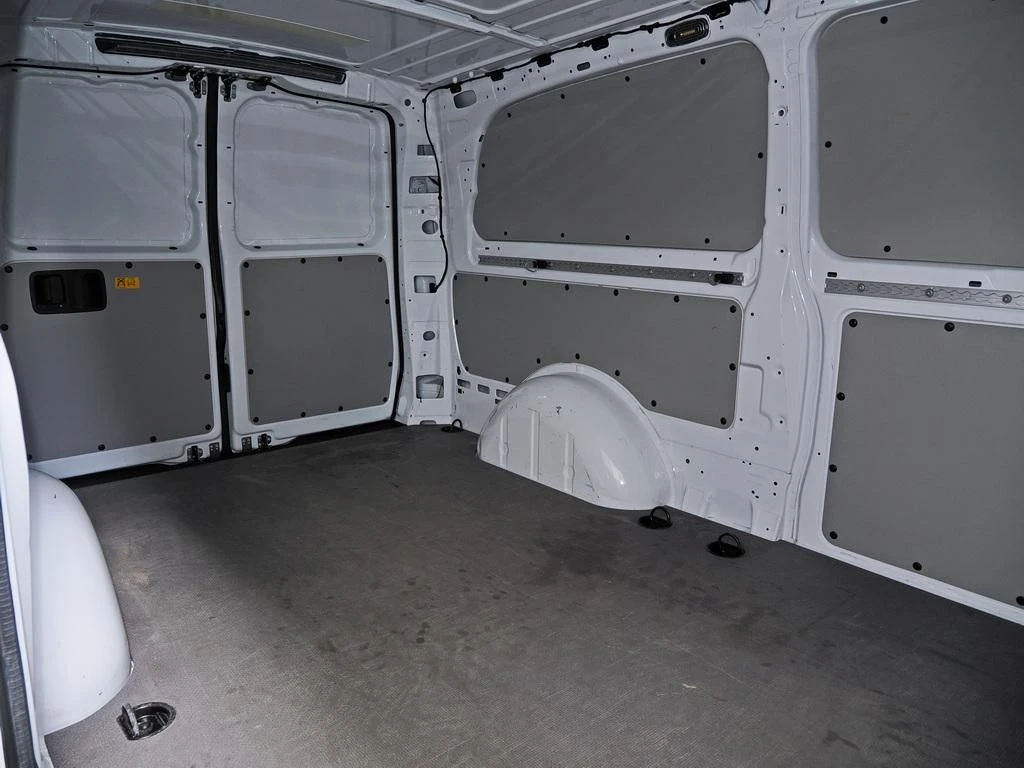 Mercedes-Benz-Vito 116-image-11
