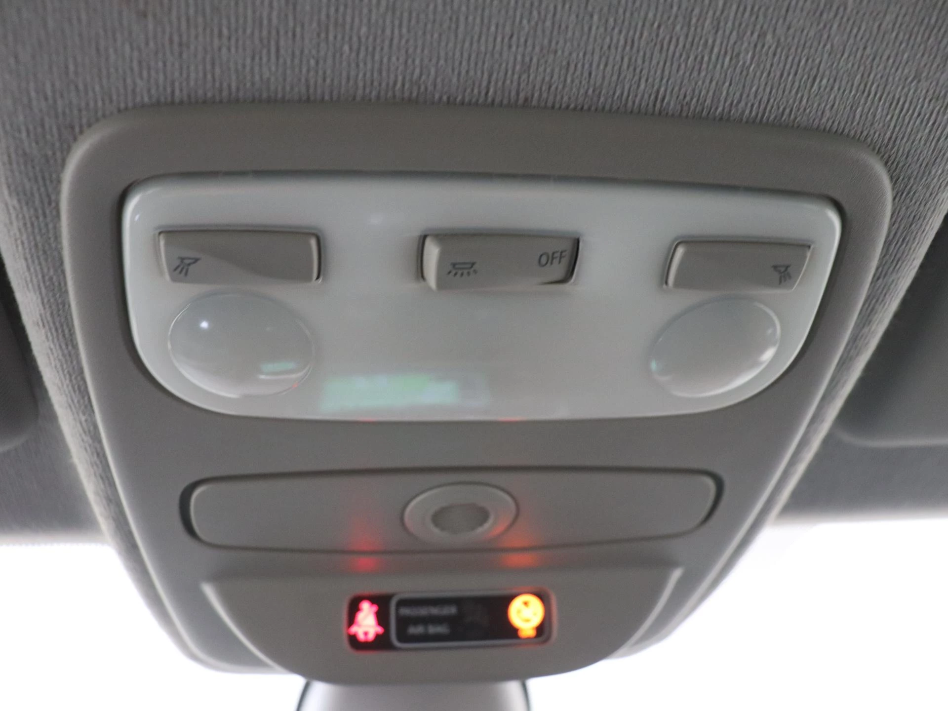 Renault-Clio-image-25