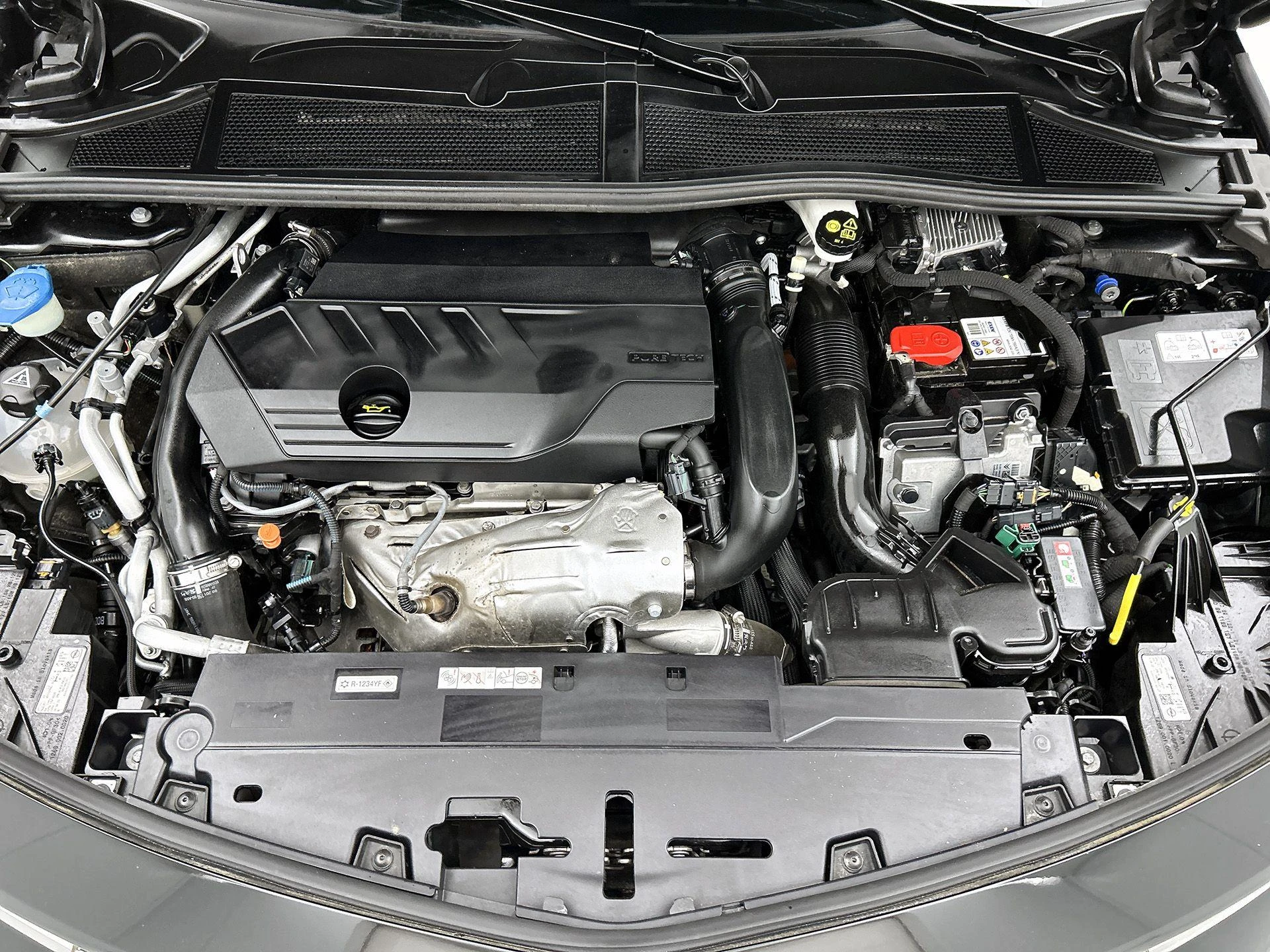 Opel Astra 1.6 Turbo Plug In Hybrid Edition
