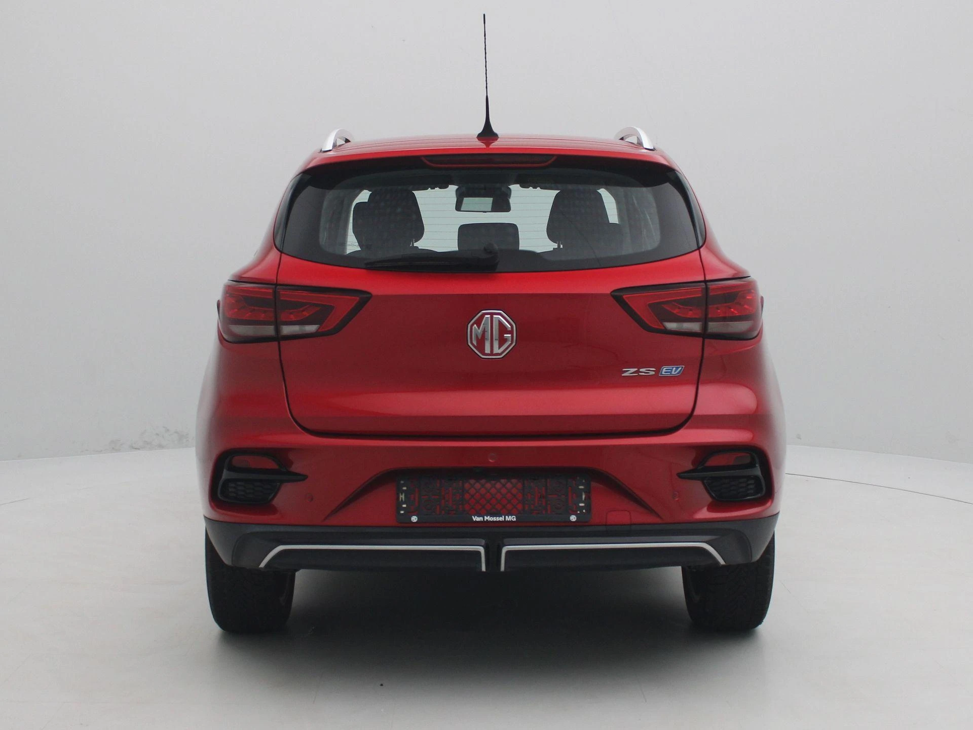 MG-ZS EV-image-4