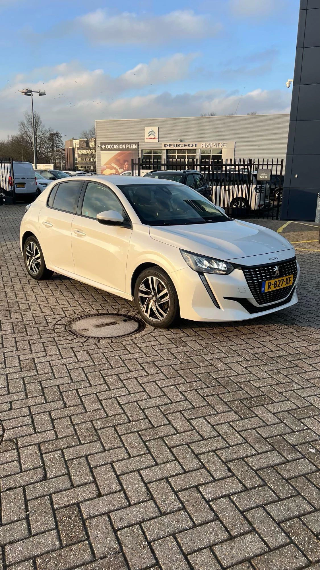 Peugeot 208 1.2 PureTech Allure Pack