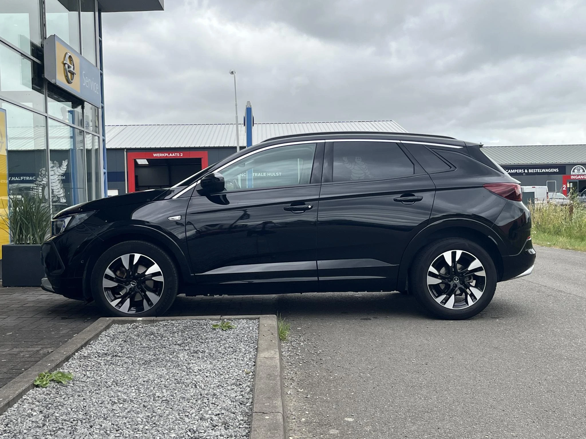 Opel Grandland 1.2 Turbo Business Elegance