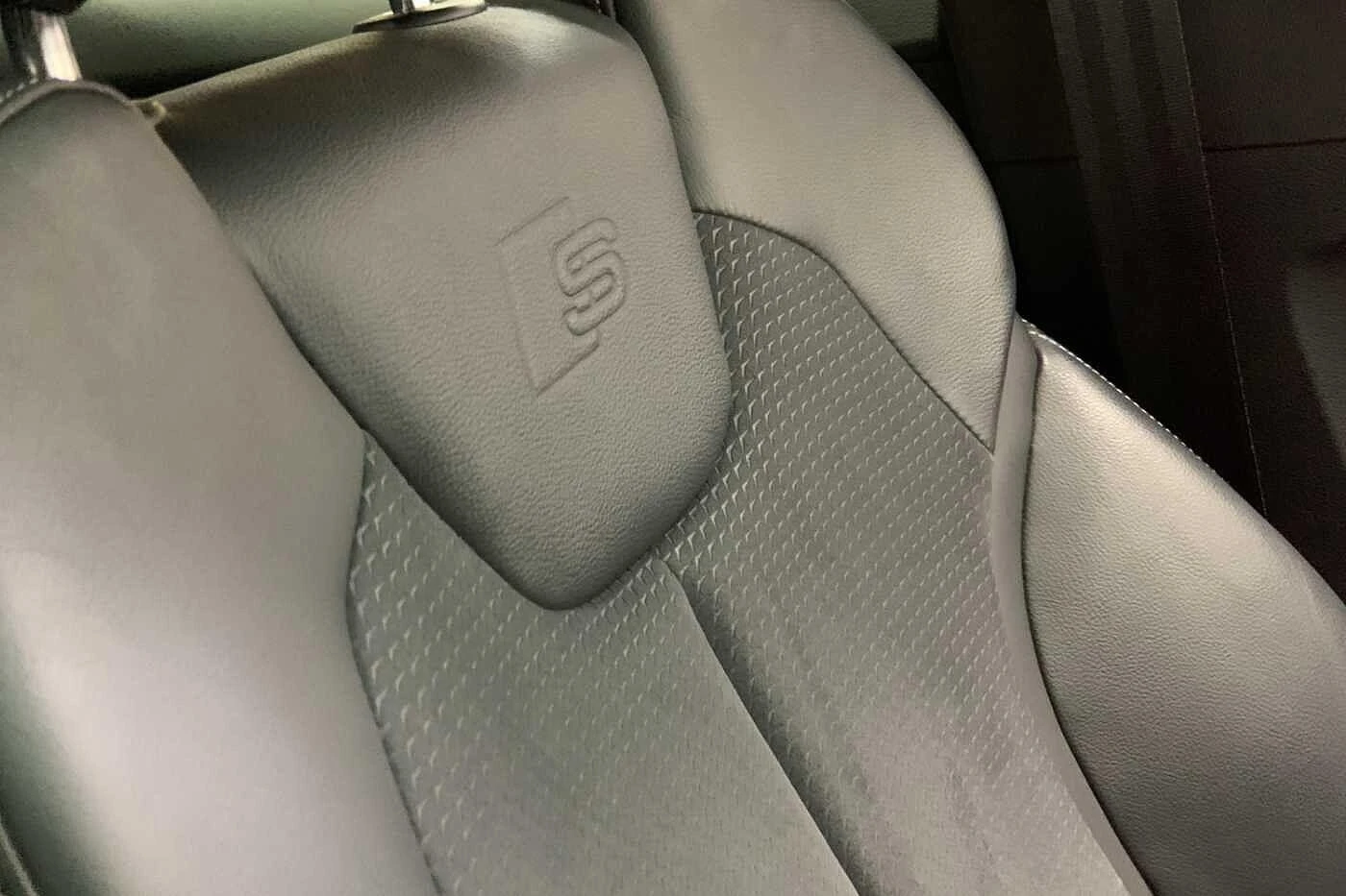 Audi-SQ2-image-23