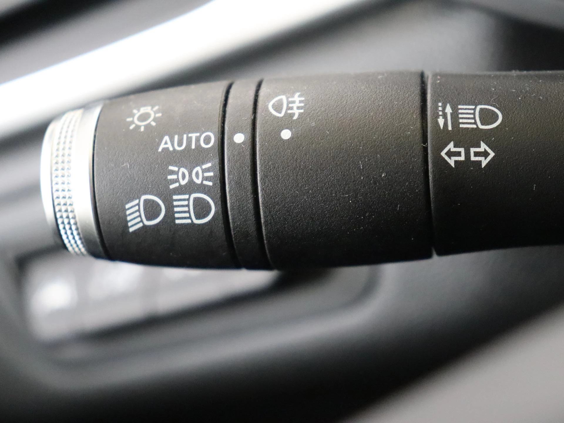 Renault-Captur-image-22