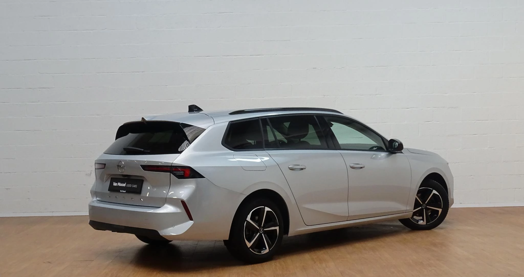 Opel Astra Sports Tourer 1.2T Edition