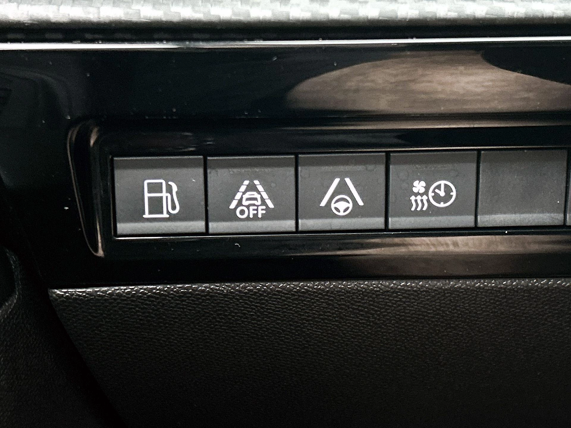 Peugeot-508-image-30