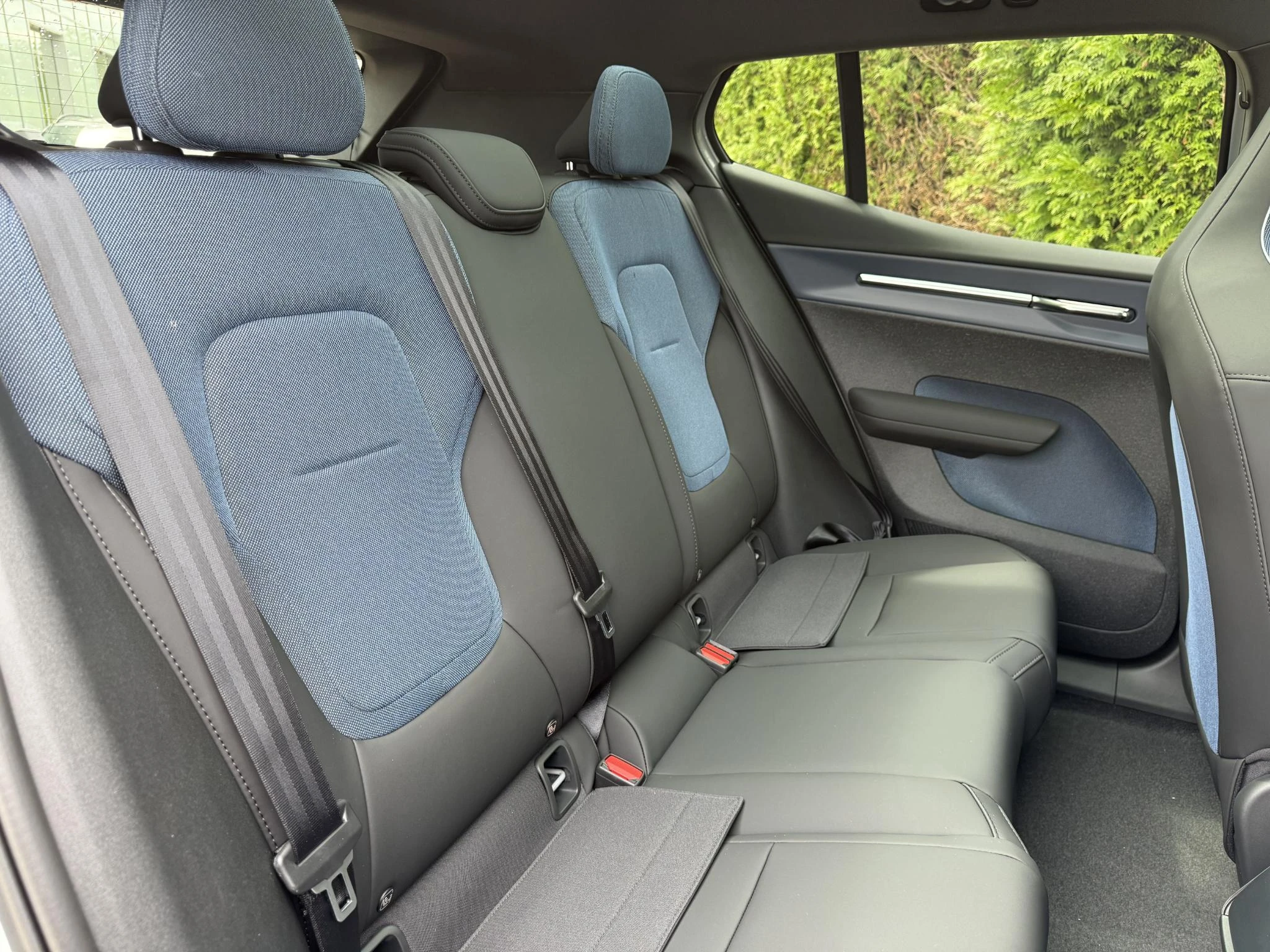 Volvo-EX30-image-10