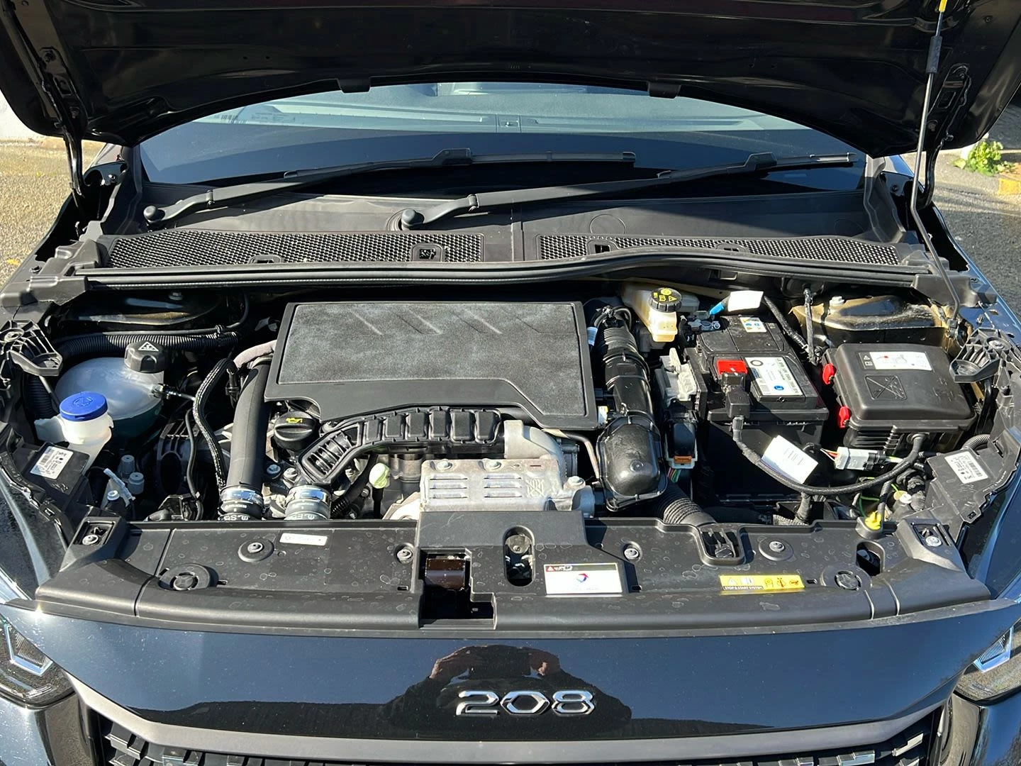 Peugeot 208 1.2 PureTech 100 Active Premium + 5dr