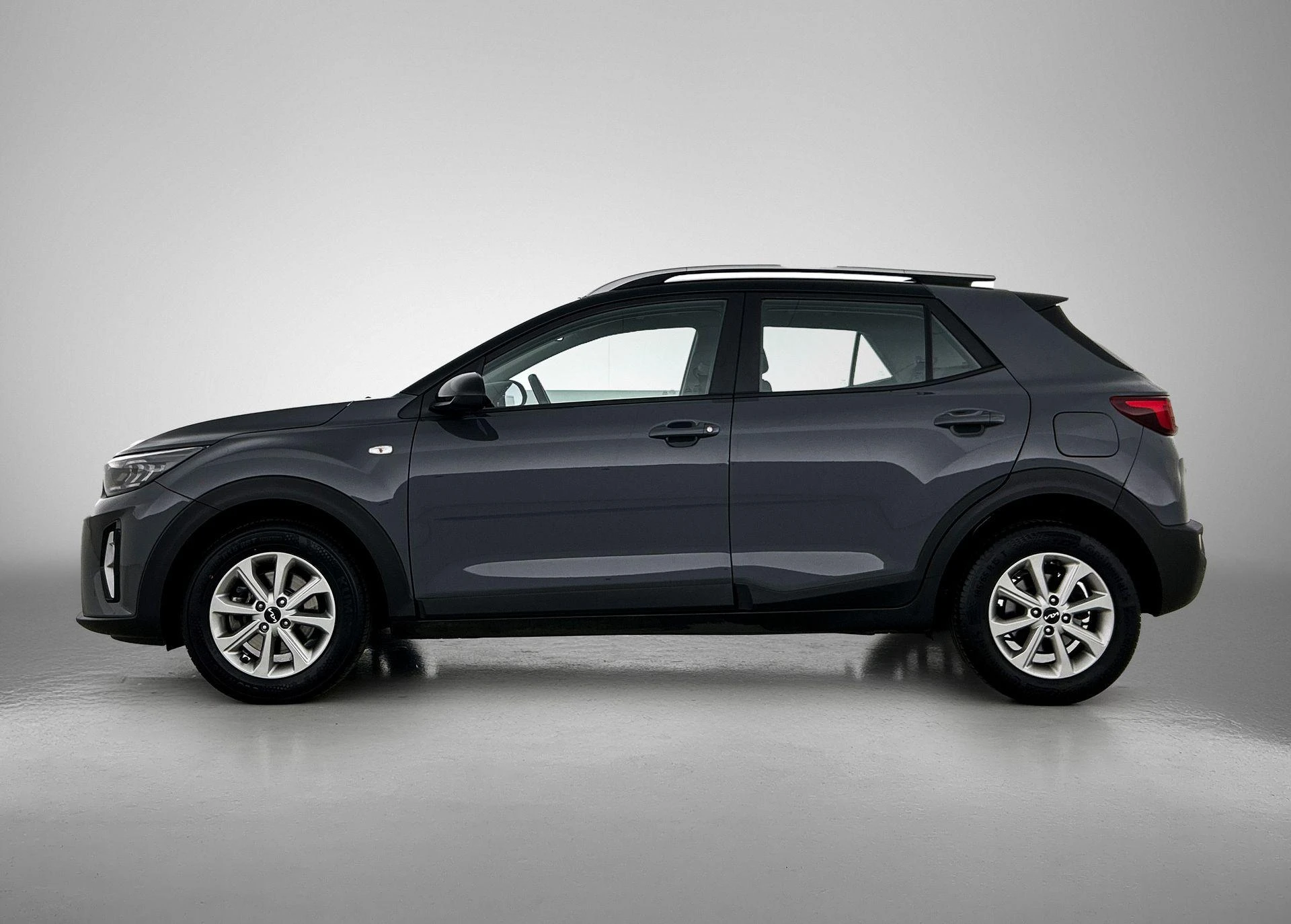 Kia-Stonic-image-1