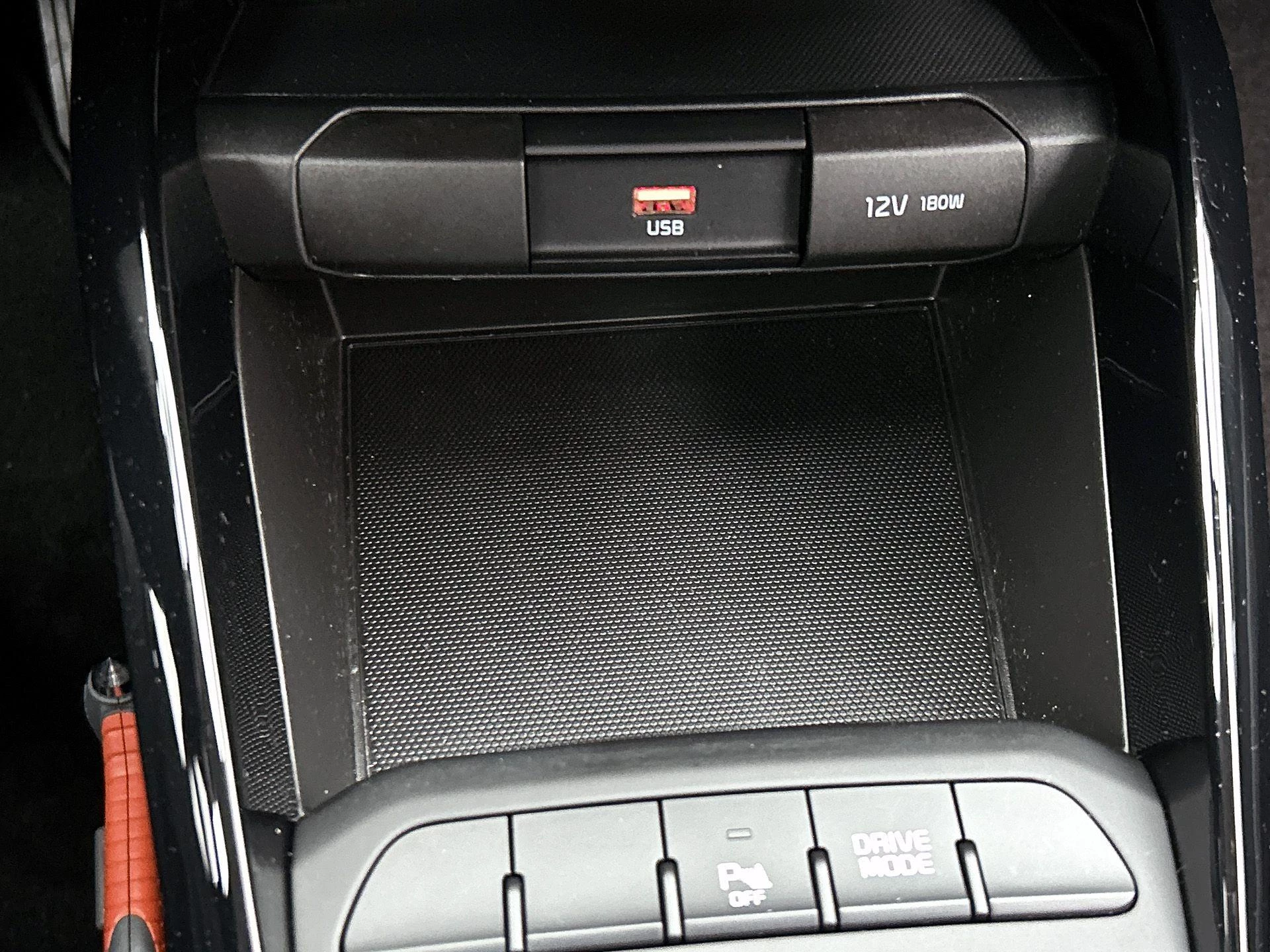 Kia-Stonic-image-29