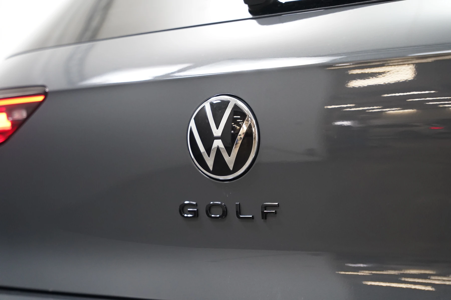 Volkswagen-Golf-image-38