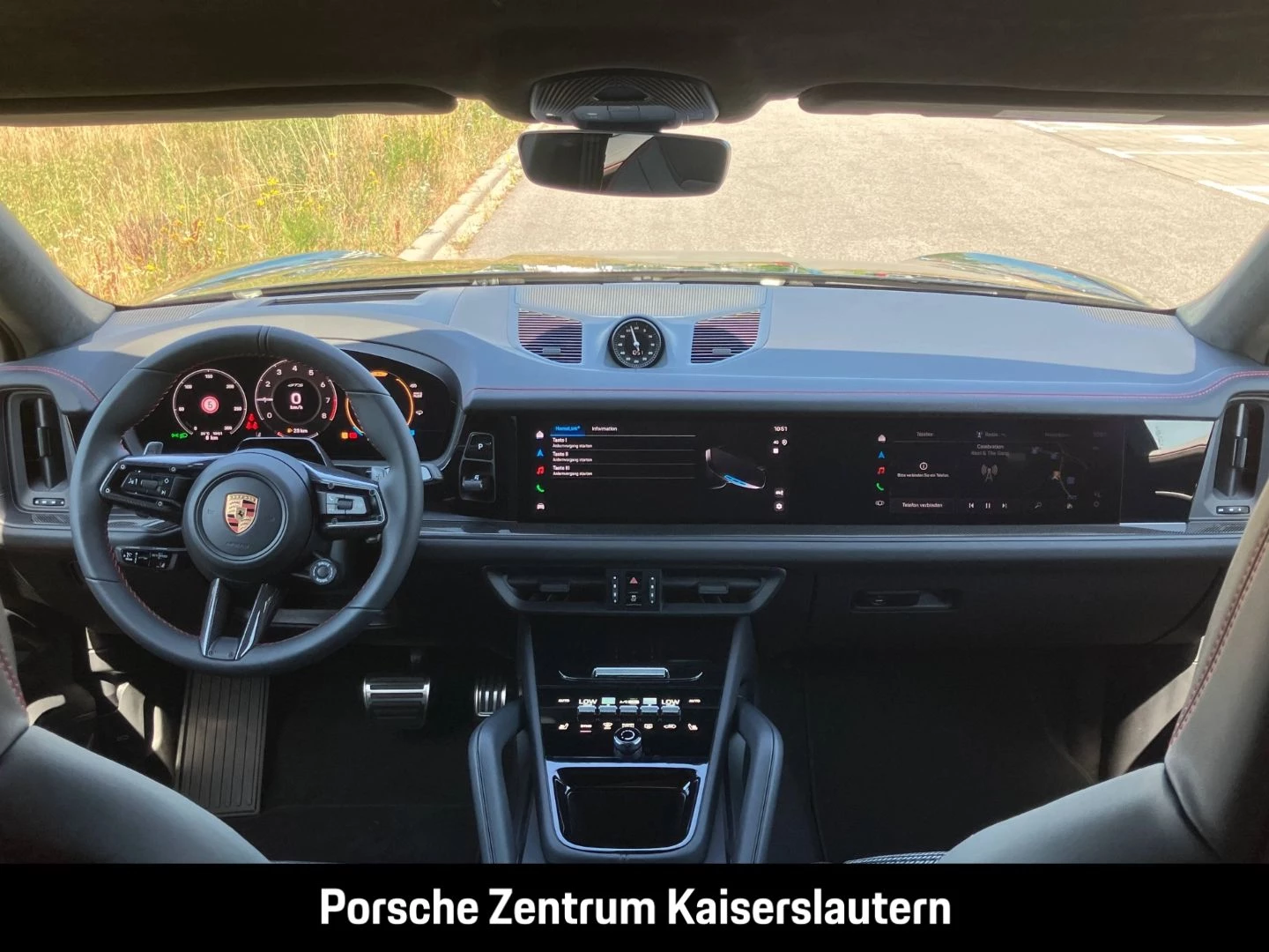 Porsche Cayenne GTS Coupe InnoDrive HA-Lenkung Head-Up gts