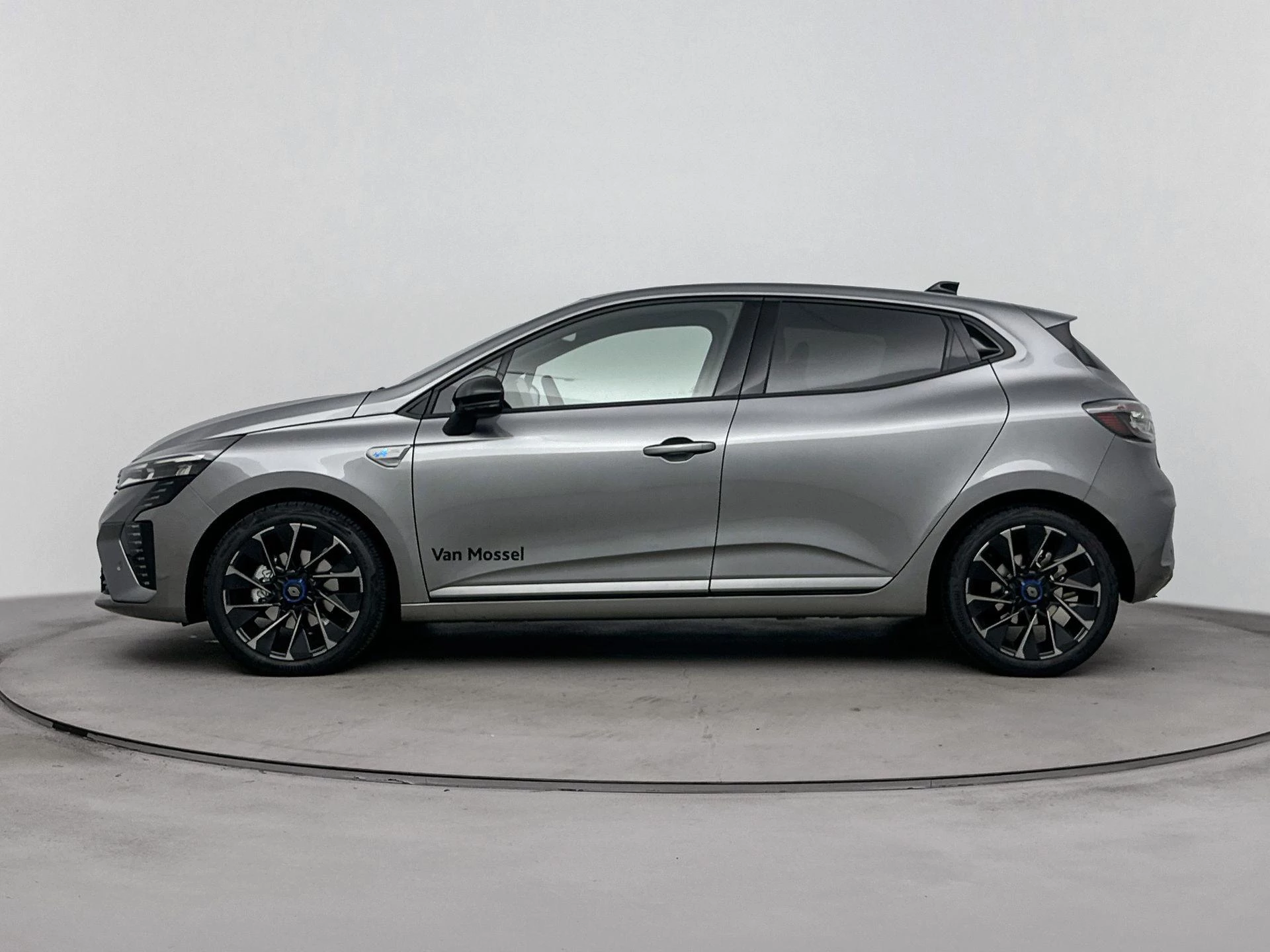 Renault-Clio-image-1